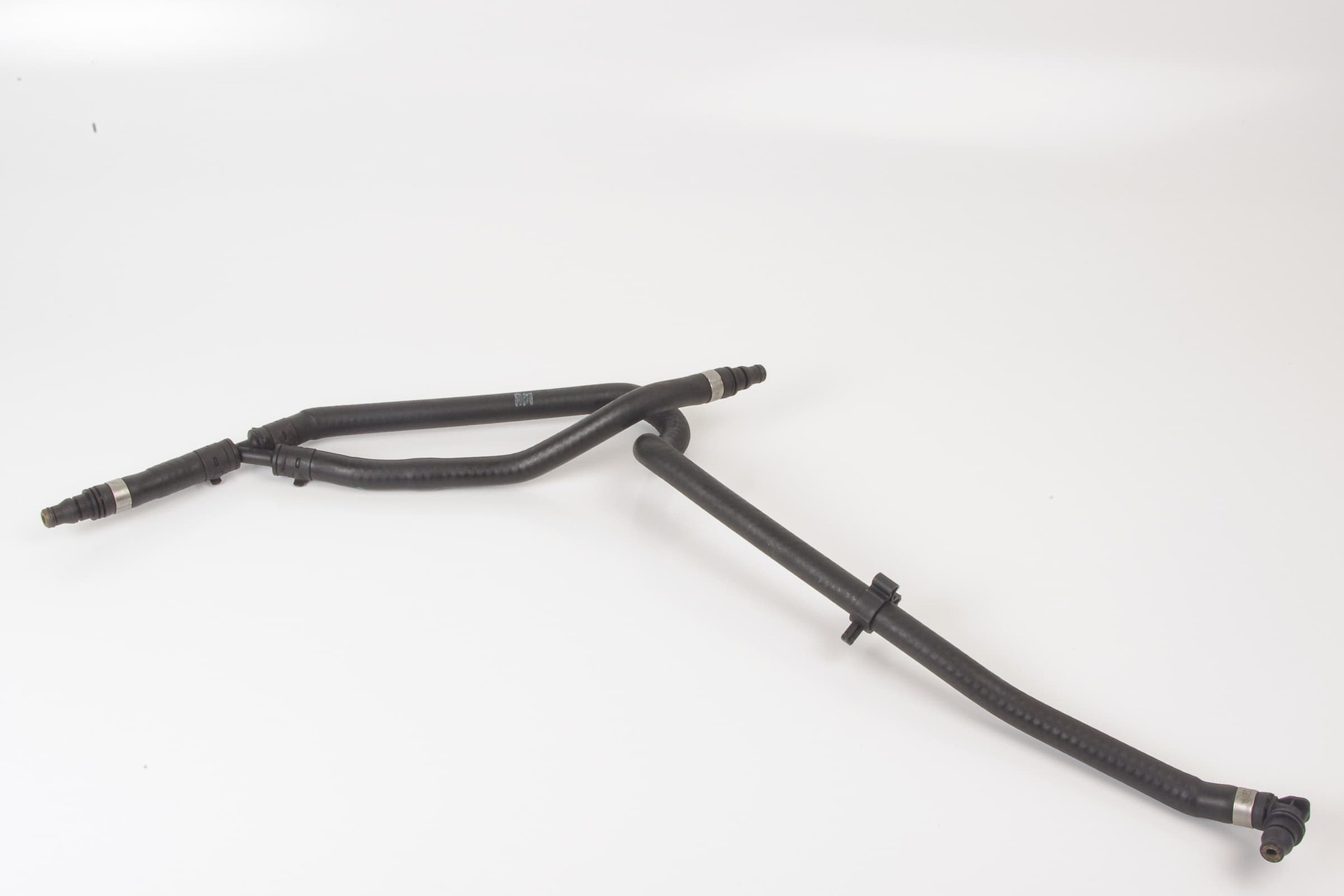 Mercedes 2045000372 AMG Coolant Hose | W204 C