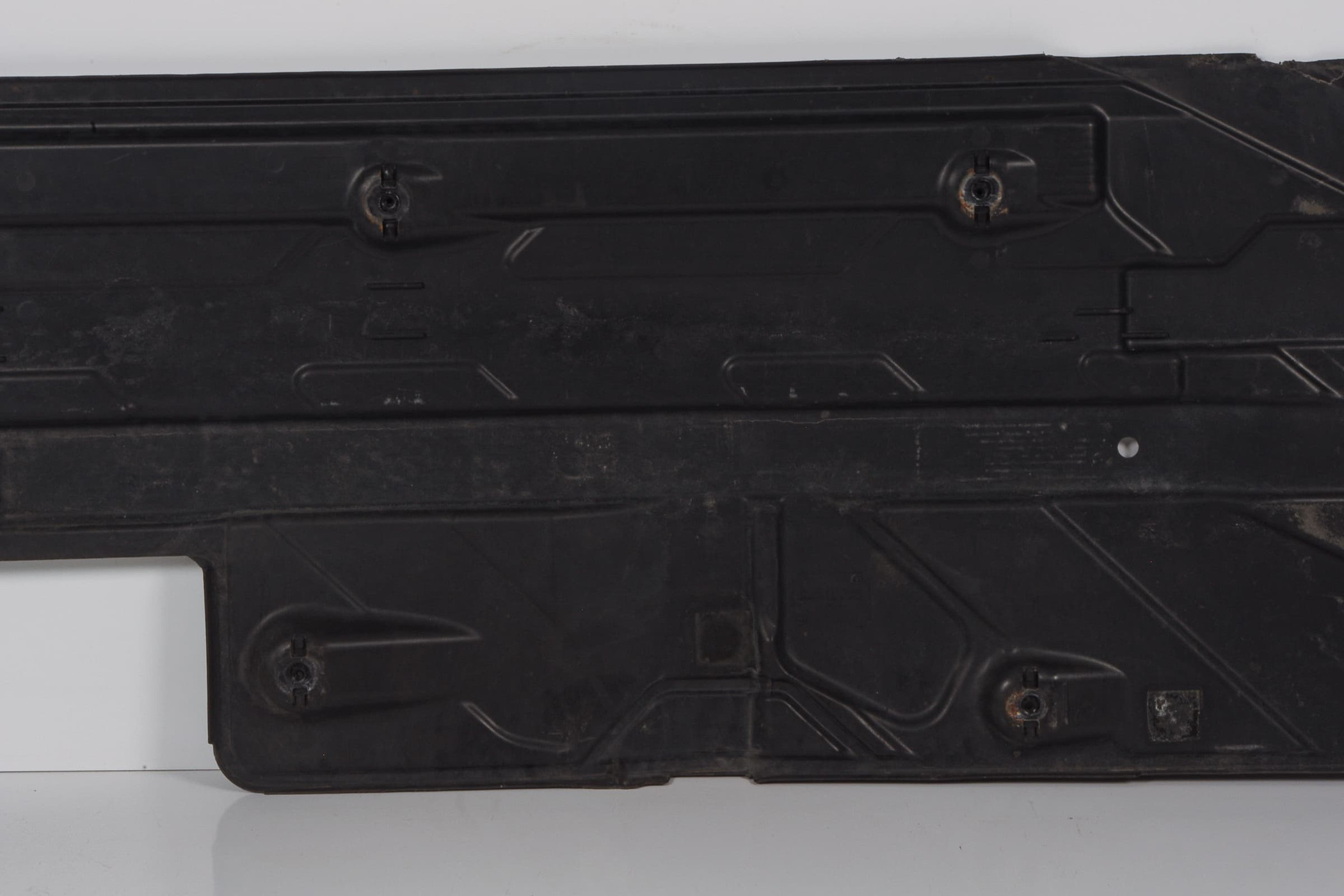 Mercedes 2046101408 Undertray - Right | W204 C