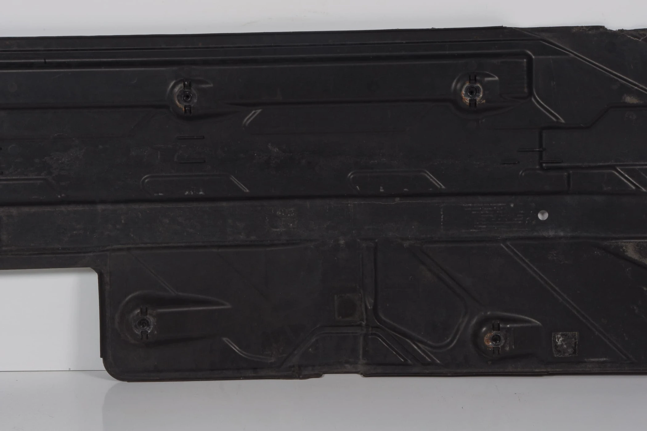 Mercedes 2046101408 Undertray - Right | W204 C