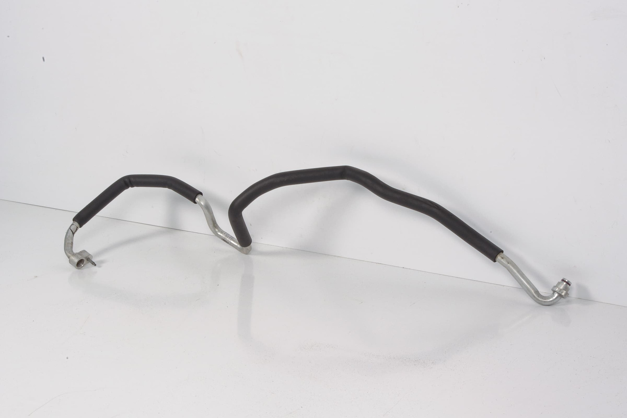 Mercedes 2048302416 A/C Pressure Line | W204 C C207 A207 E