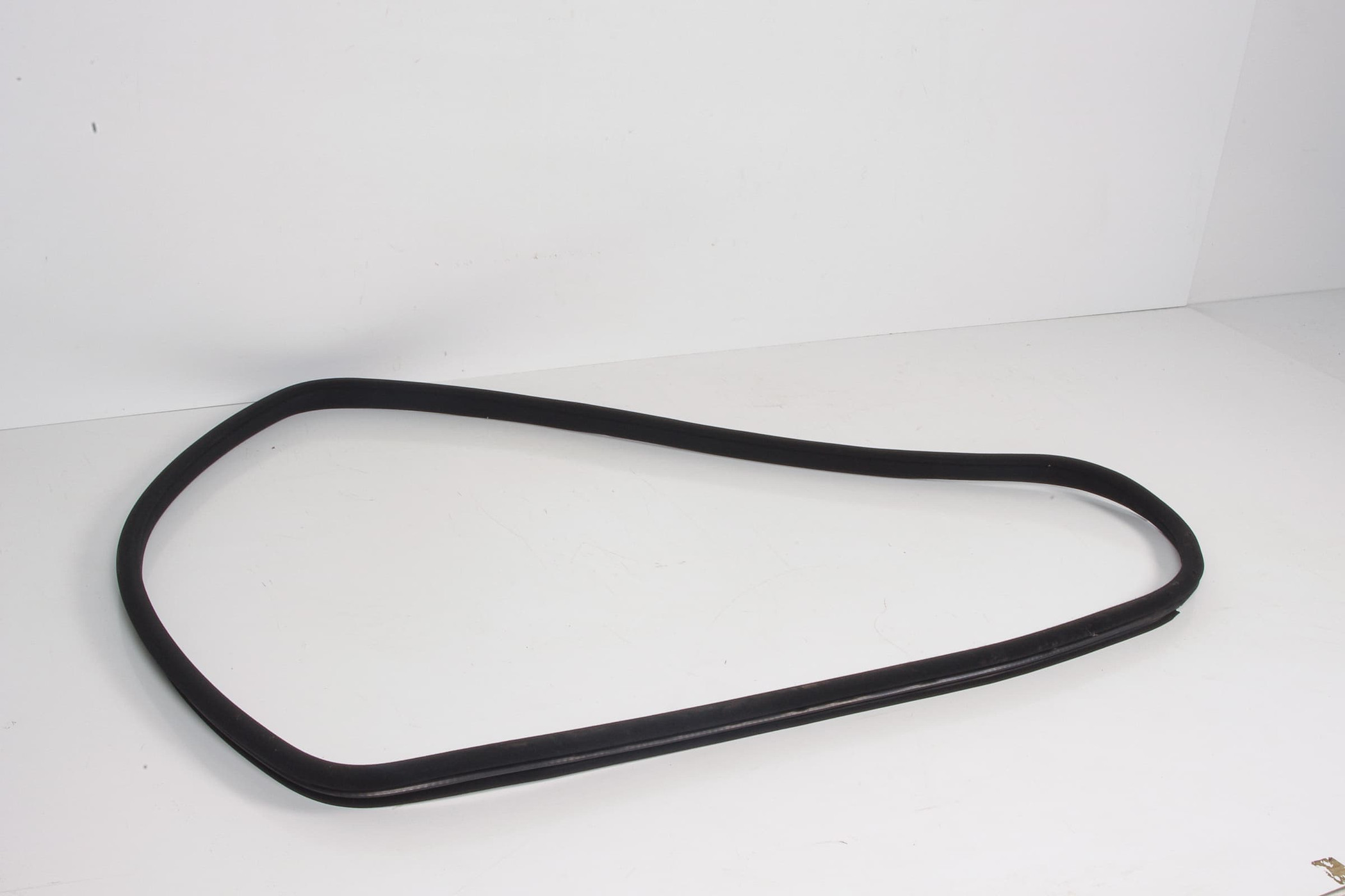 Mercedes 2046970151 Door Edge Seal - Rear Black | W204 C