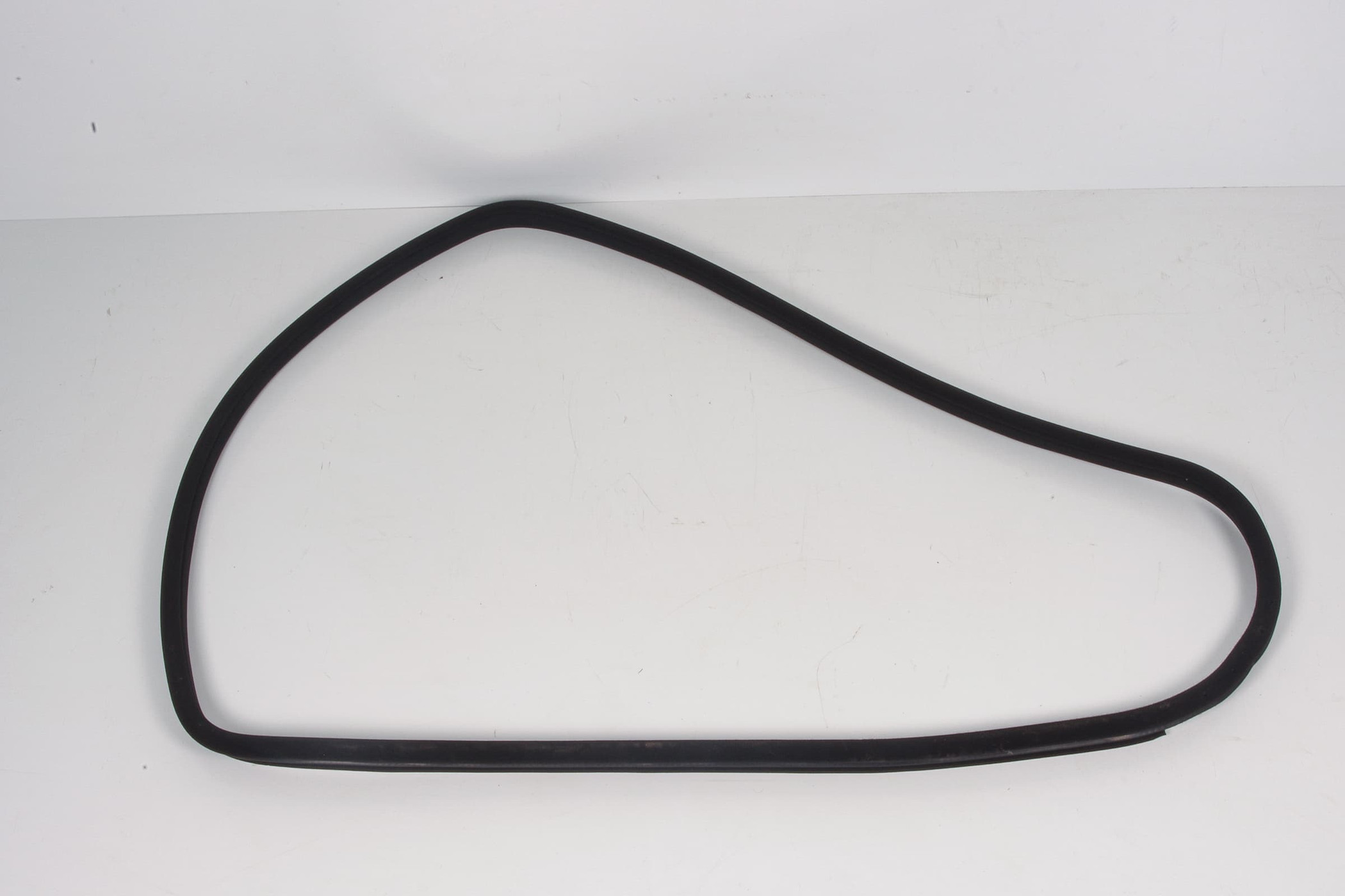 Mercedes 2046970151 Door Edge Seal - Rear Black | W204 C