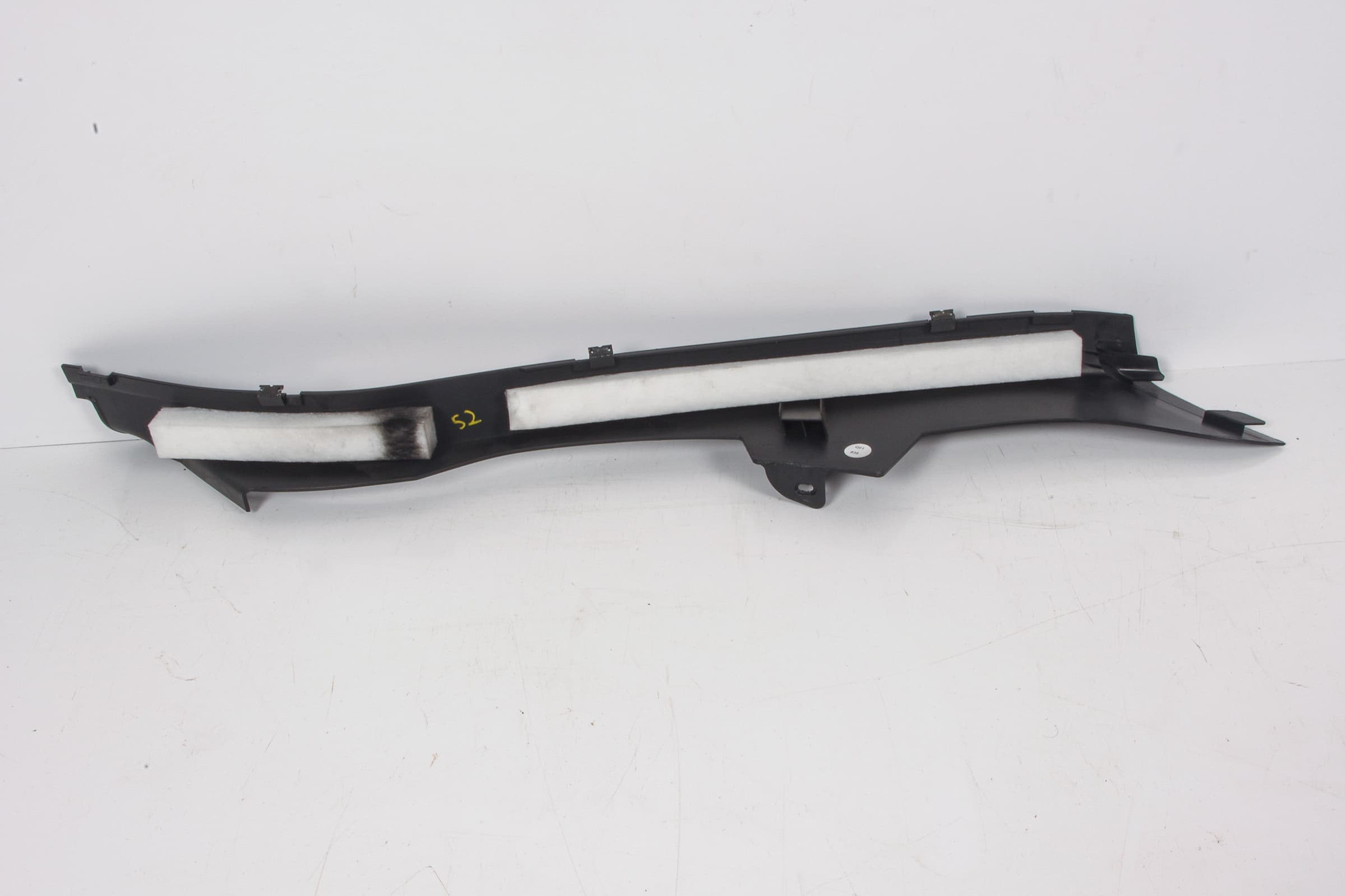 Mercedes 2046905726 Interior Sill Trim - Rear Left Black | W204 C