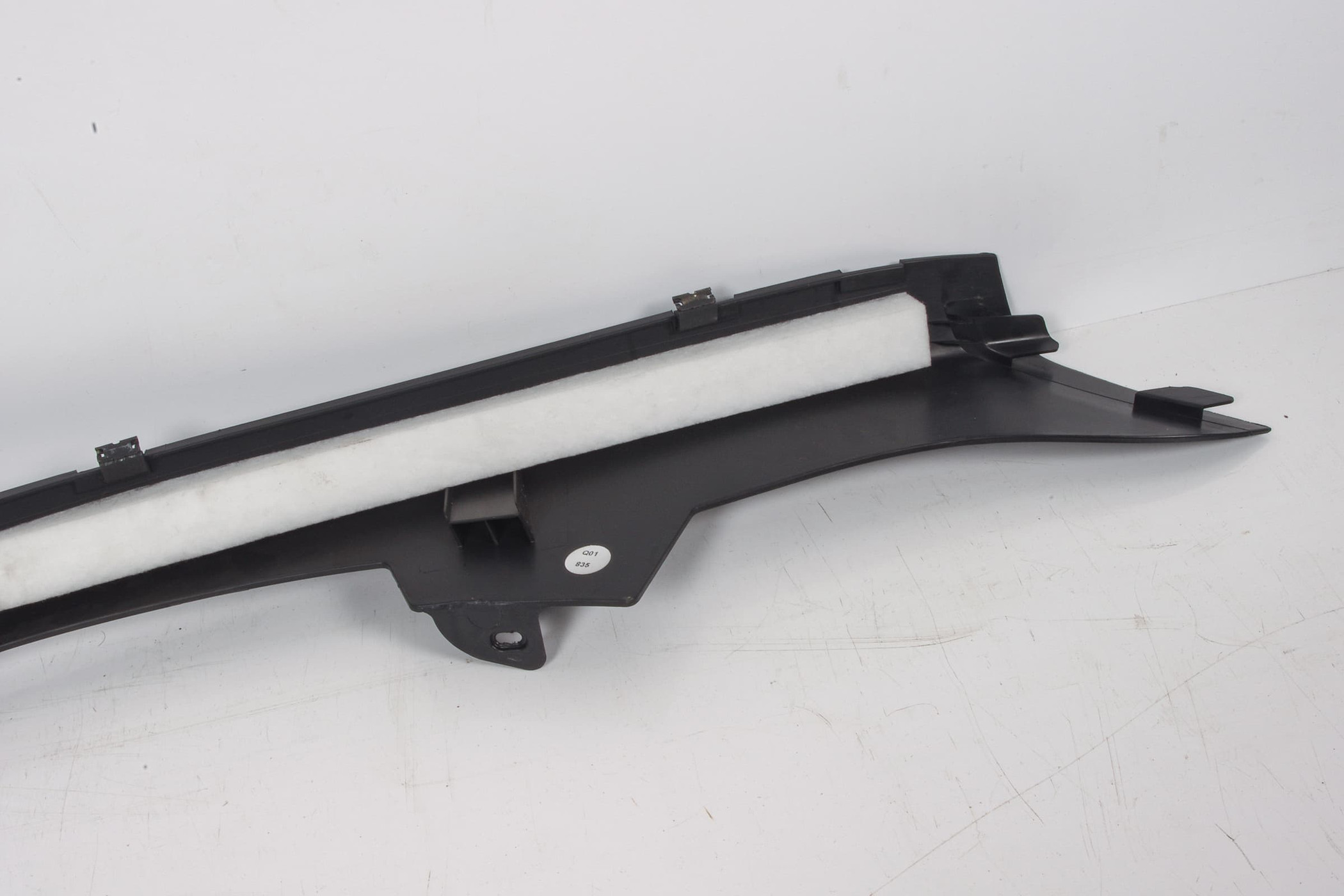 Mercedes 2046905726 Interior Sill Trim - Rear Left Black | W204 C