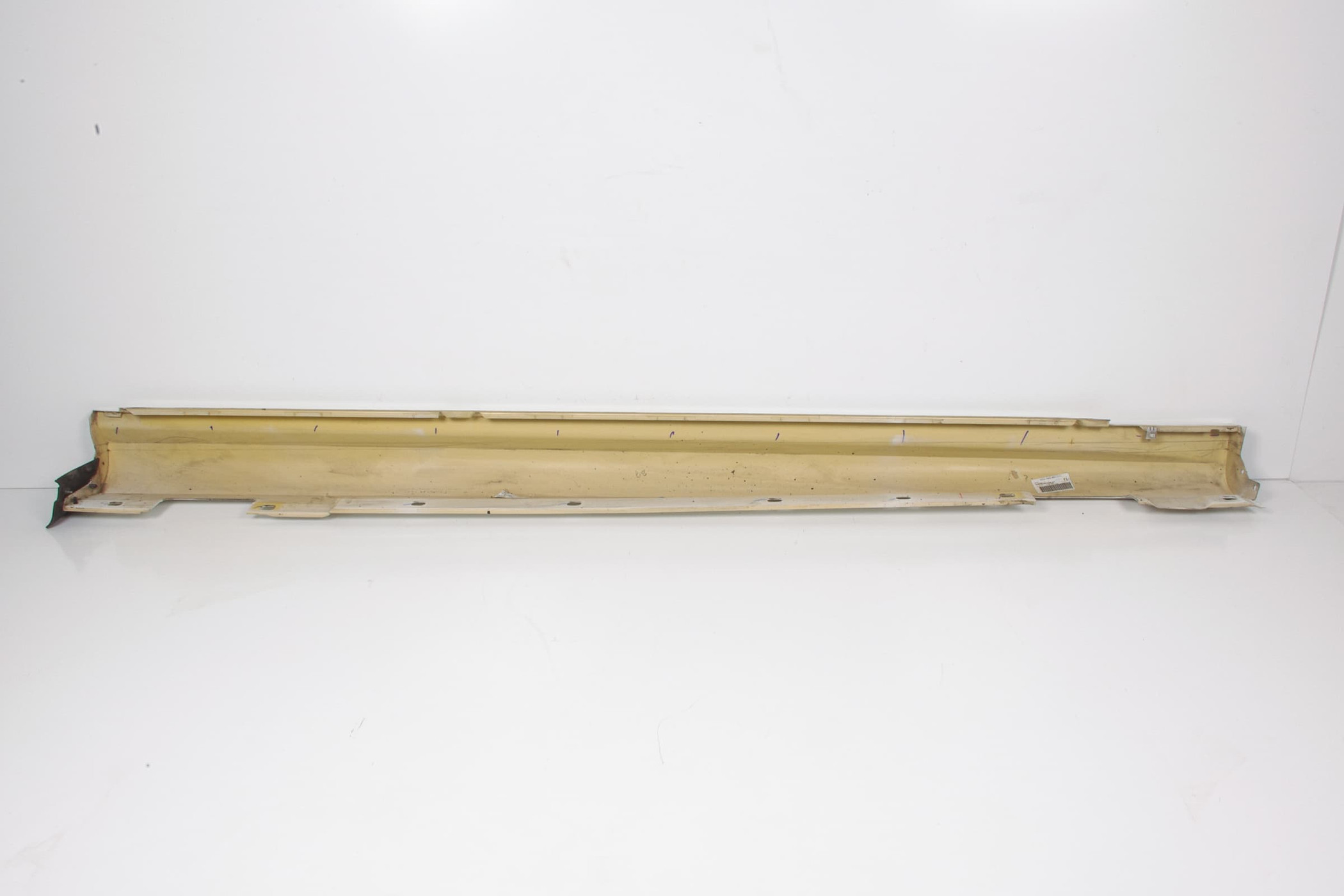 Mercedes 2046980754 Skirt Panel - Left White | W204 C