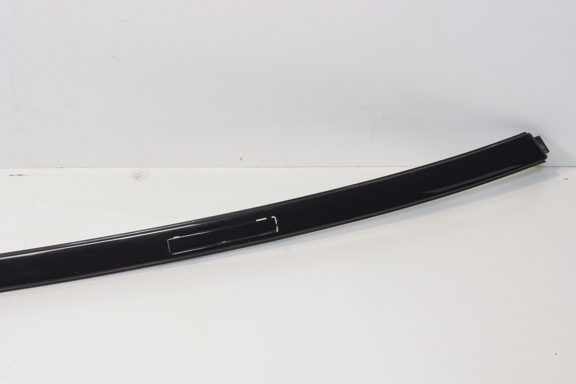 Mercedes 2046907682 Roof Trim - Right Black | W204 C