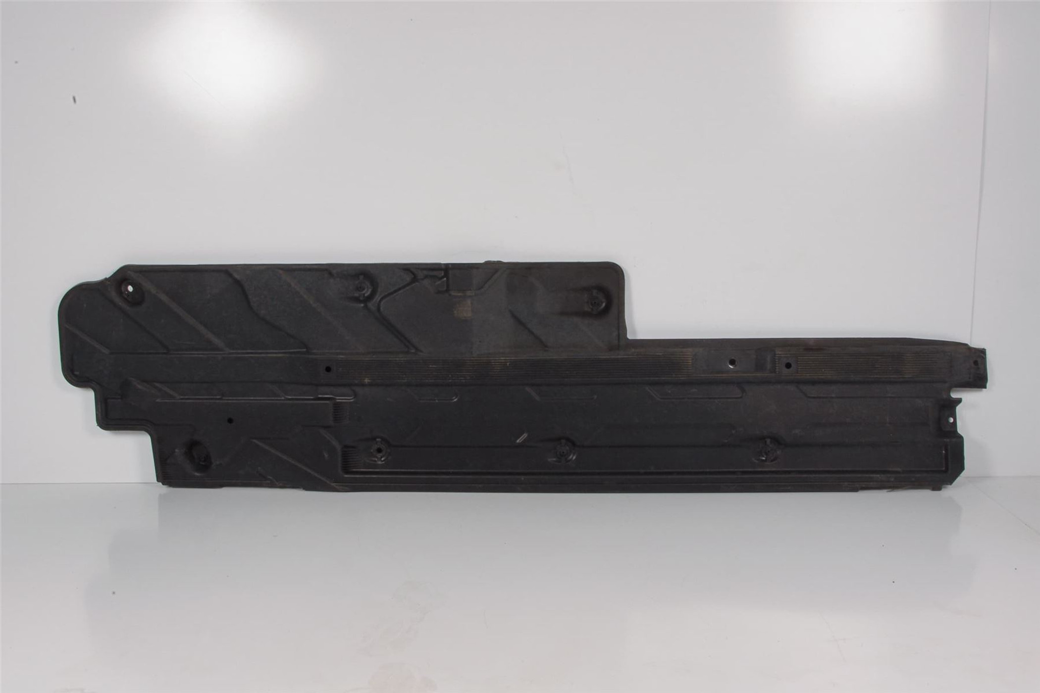 Mercedes 2046804308 Undertray - Left | W204 C