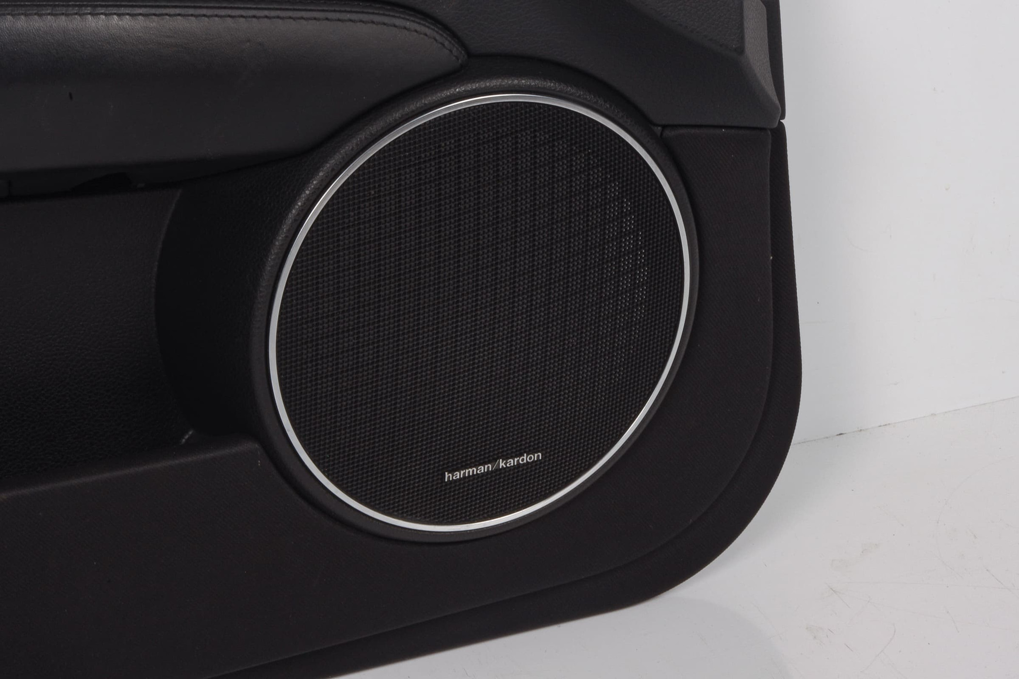 Mercedes 2047206063 AMG Door Card - Front Left Cream | W204 C