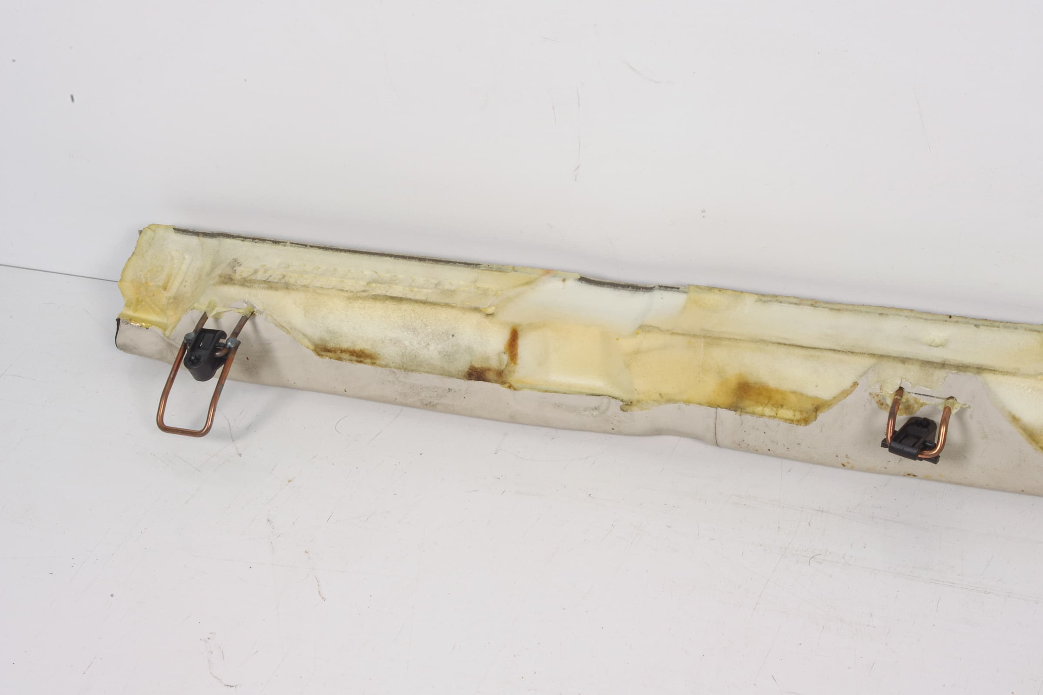 Mercedes 2049200008 AMG Seat Padding - Rear Cream | W204 C