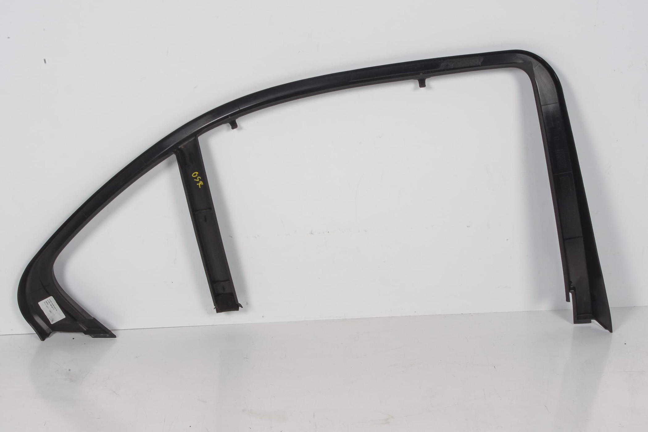 Mercedes 2047350271 Window Trim - Rear Right Black | W204 C