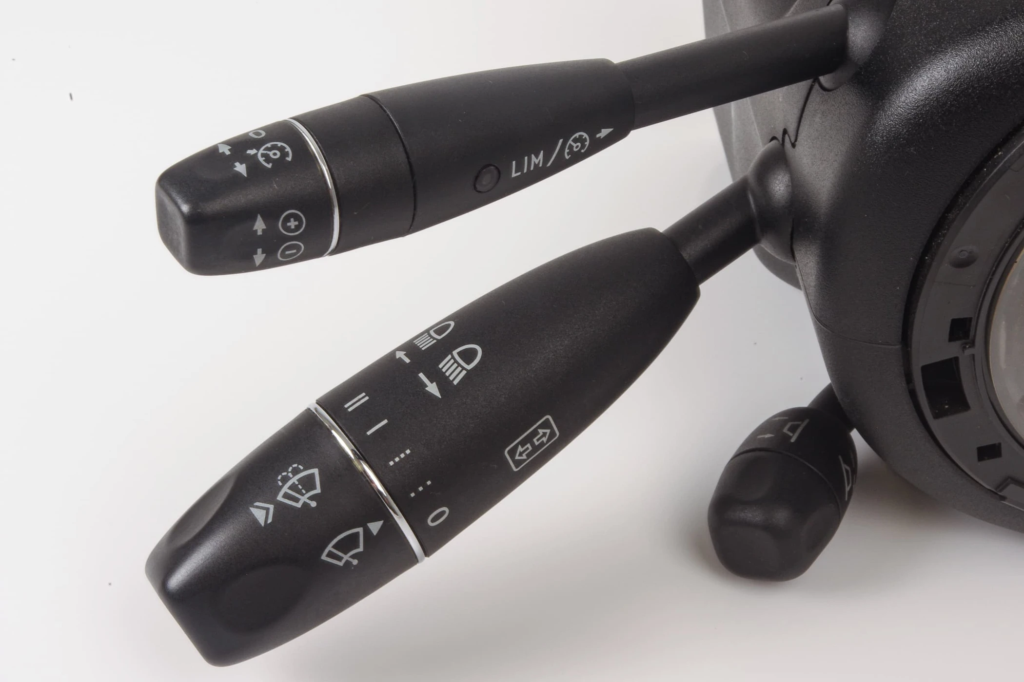 Mercedes 2129007702 Indicator Stalk Assembly - Black | W204 C C207 A207 W212...
