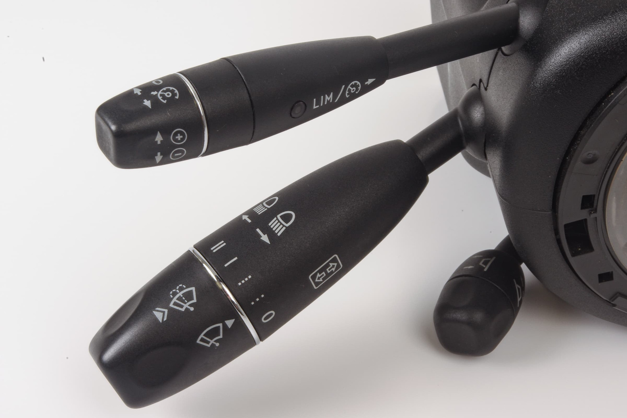 Mercedes 2129007702 Indicator Stalk Assembly - Black | W204 C C207 A207 W212...