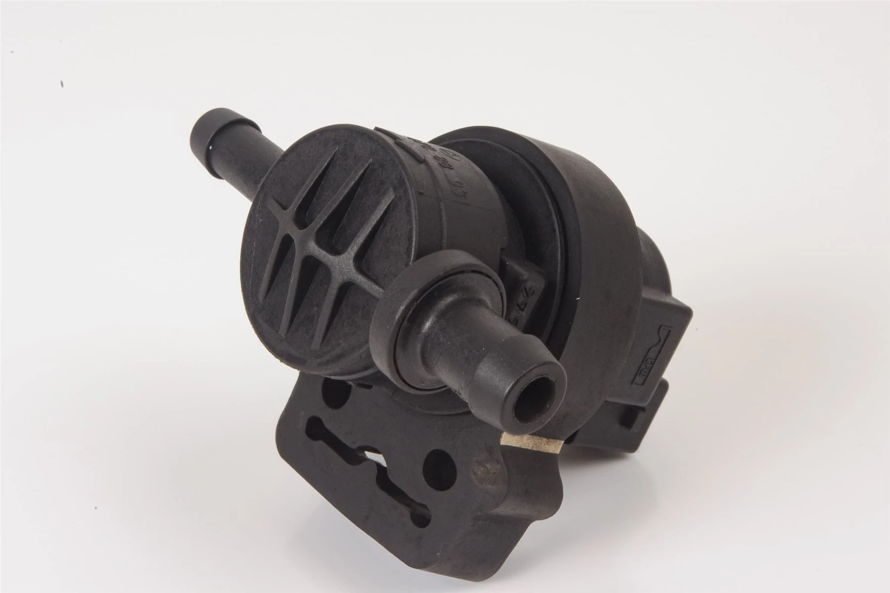 Mercedes 0004708893 Purge Valve | R171 SLK C197 SLS W203 CL203 W204 C X204...