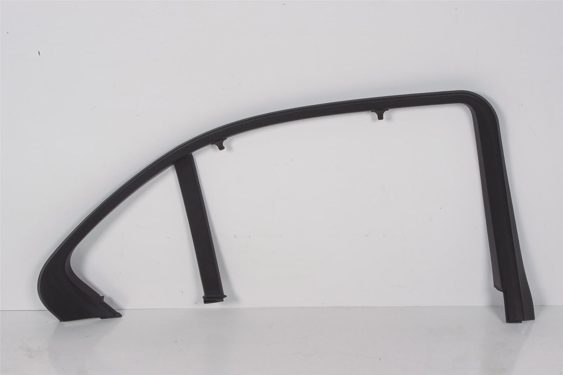 Mercedes 2047350171 Window Trim - Rear Left Black | W204 C
