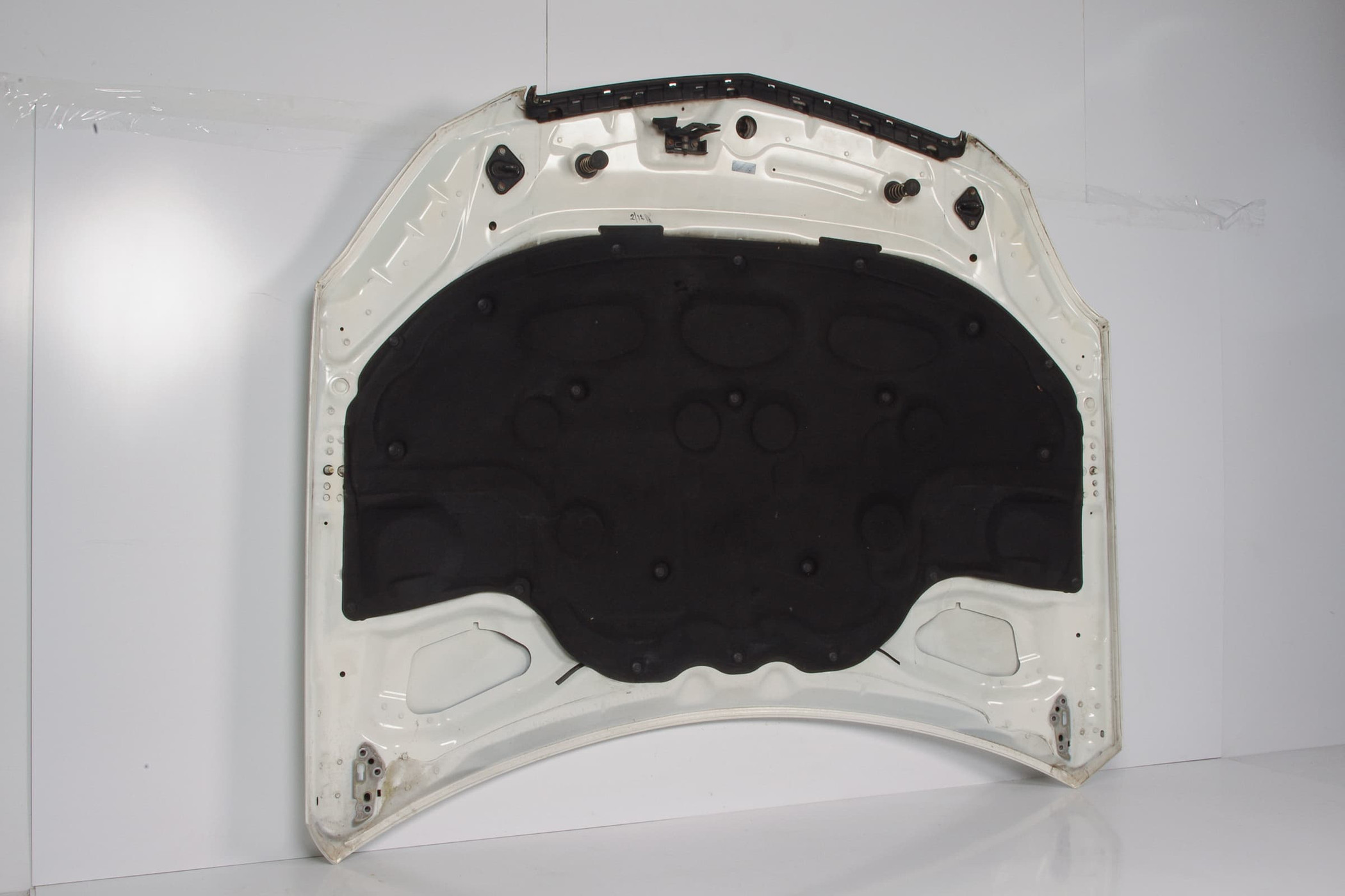 Mercedes 2048801257 AMG Bonnet - White | W204 C