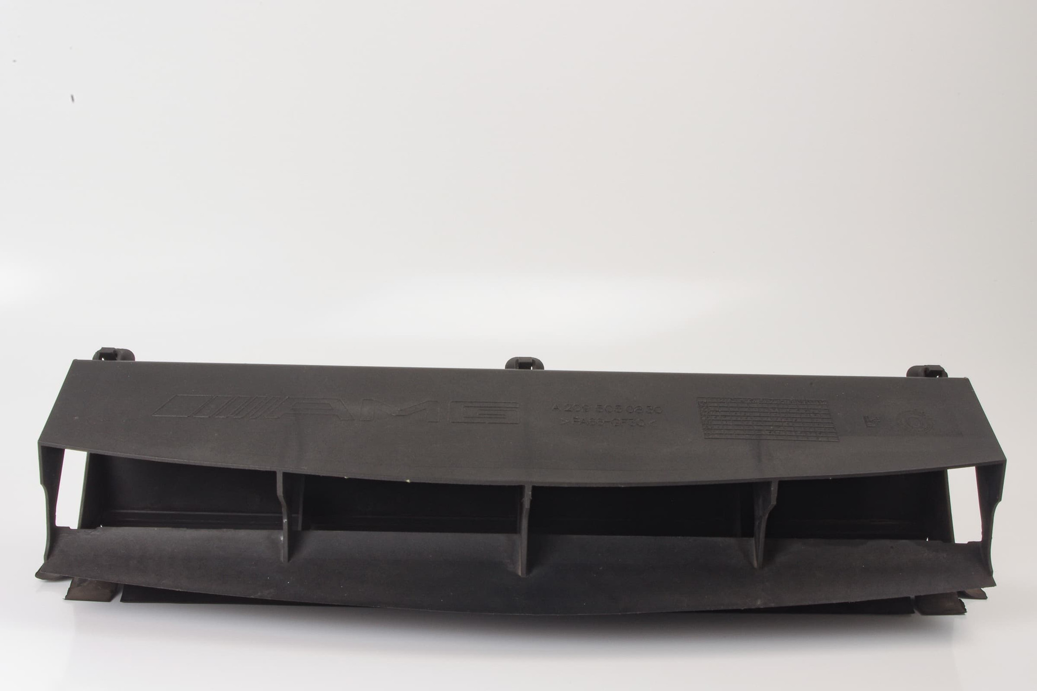 Mercedes 2095050830 AMG Air Duct | W204 C C209 A209 CLK W211 W212 E C219 CLS