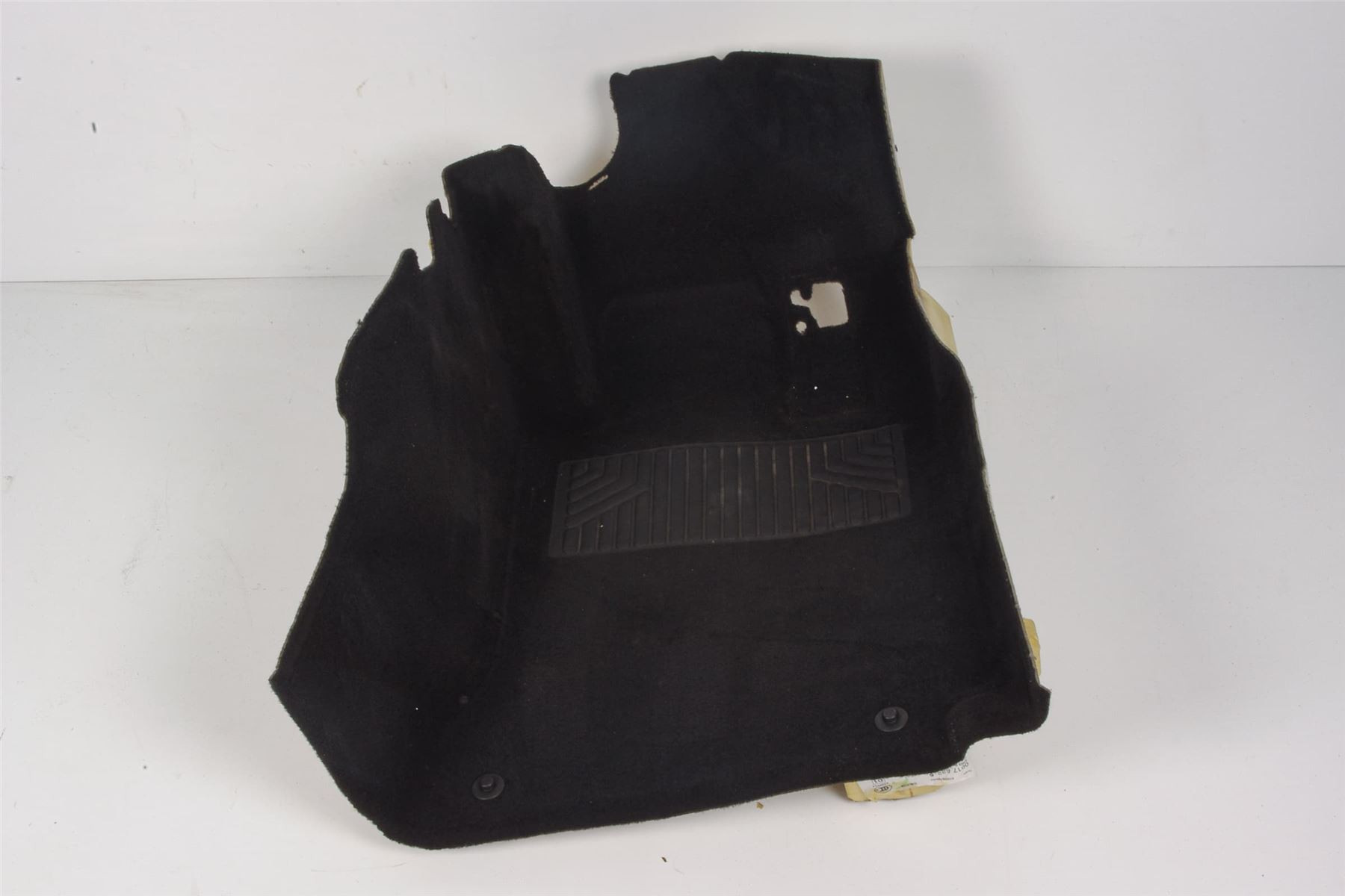 Mercedes 2046804640 Footwell Carpet Trim Panel - Front Right Black | W204 C