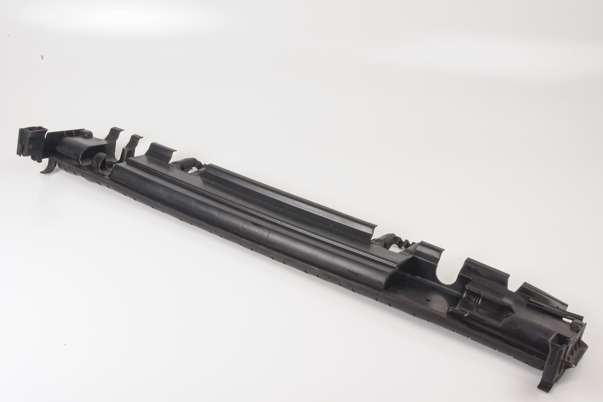 Mercedes 2125000916 AMG Air Duct | W204 C W212 S212 E