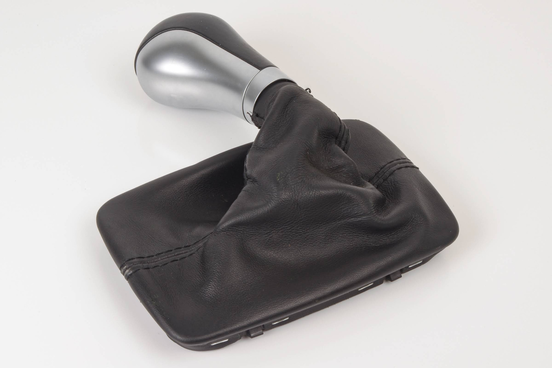 Mercedes 2042677710 AMG Gear Knob & Boot - Black | W204 C W212 S212 E