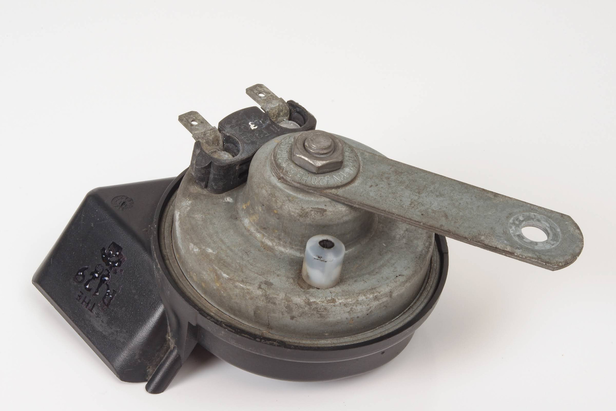 Mercedes 0075427020 Horn - Right | W204 C X204 GLK W212 S212 E C218 X218 CLS