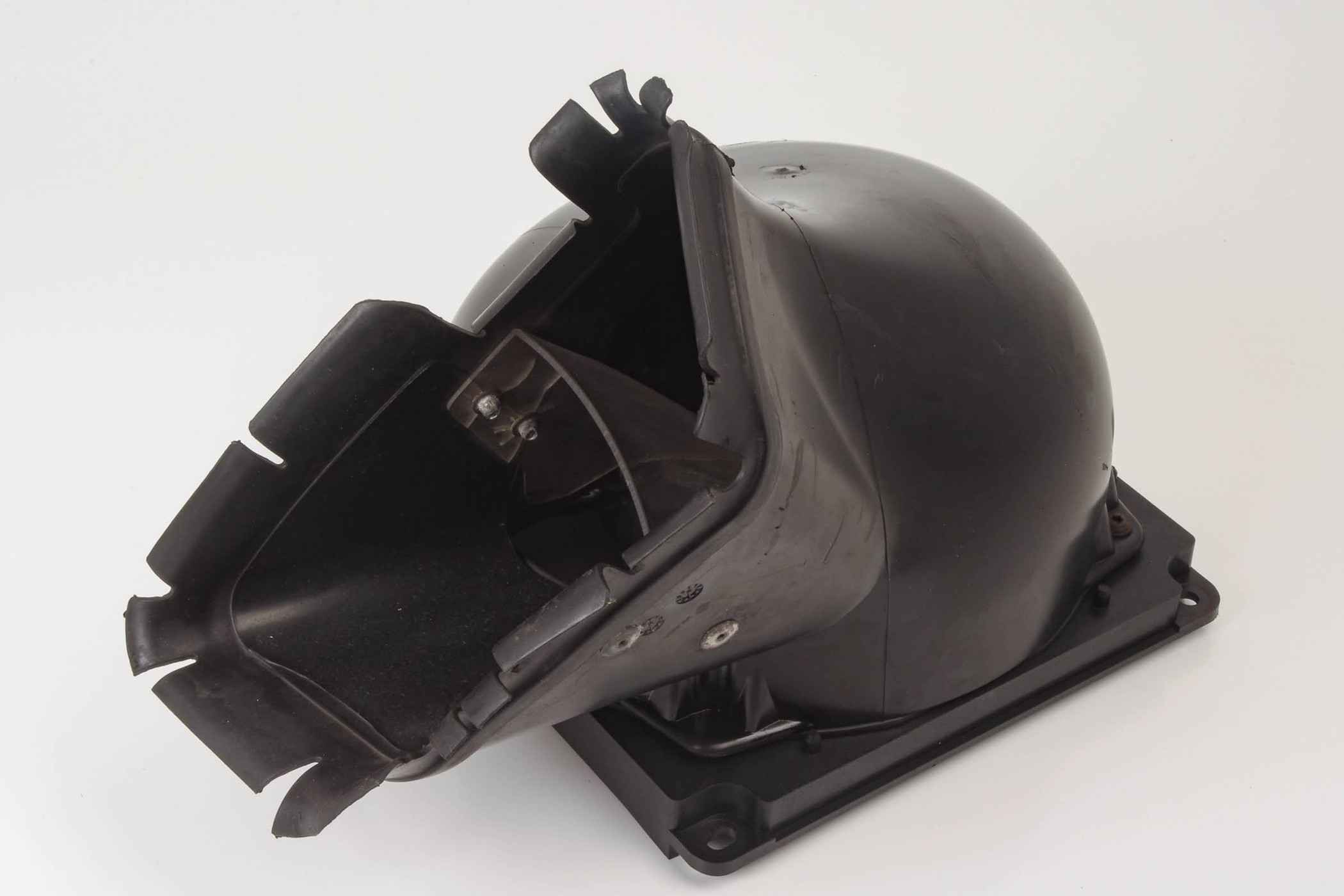 Mercedes 0009063602 AMG Air Duct | W204 C