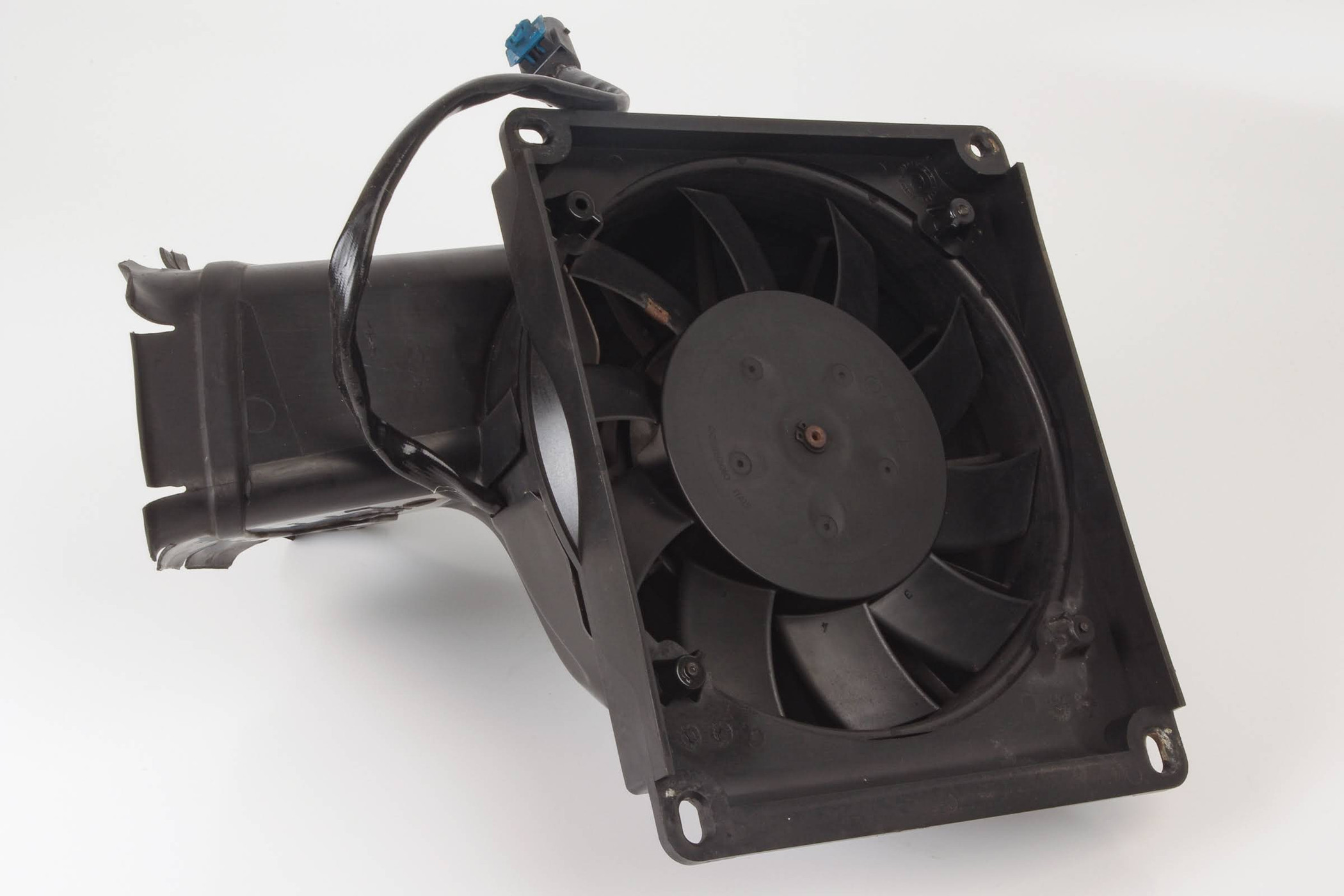 Mercedes 0009063602 AMG Air Duct | W204 C