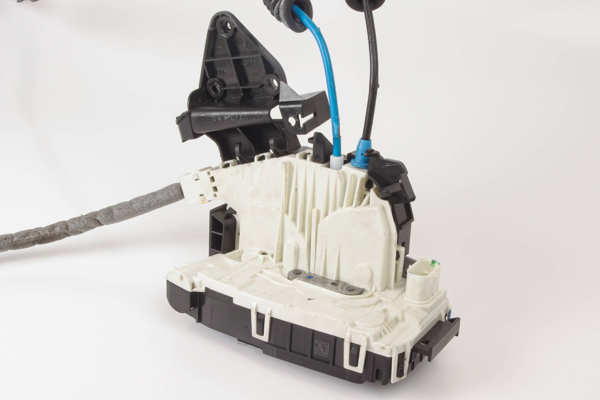 Mercedes 2047303535 Door Lock - Rear Left | W117 CLA X156 GLA W166 M X166 GL...