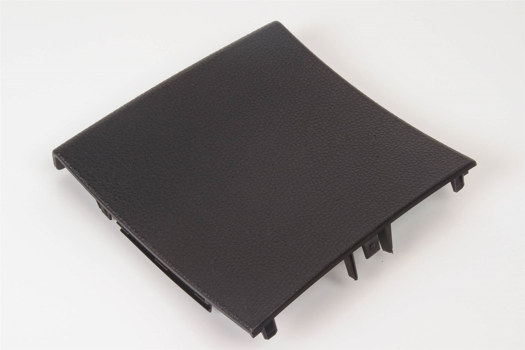 Mercedes 2046820116 Centre Console Trim - Black | W204 C X204 GLK C207 A207 E