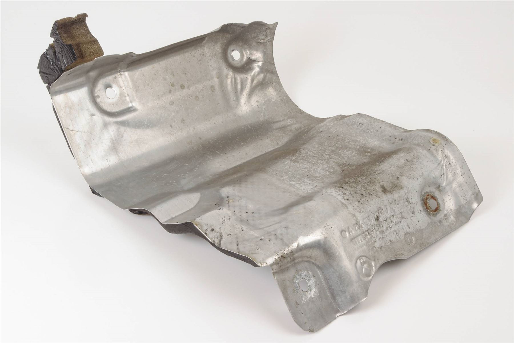 Mercedes 2046802222 Heat Shield - Right | W204 C X204 GLK C207 A207 E