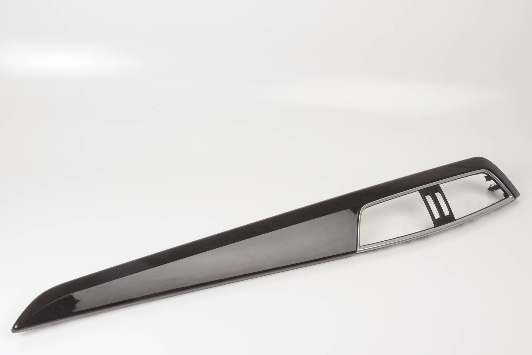 Mercedes 2046801871 Dashboard Wood Trim Strip | W204 C
