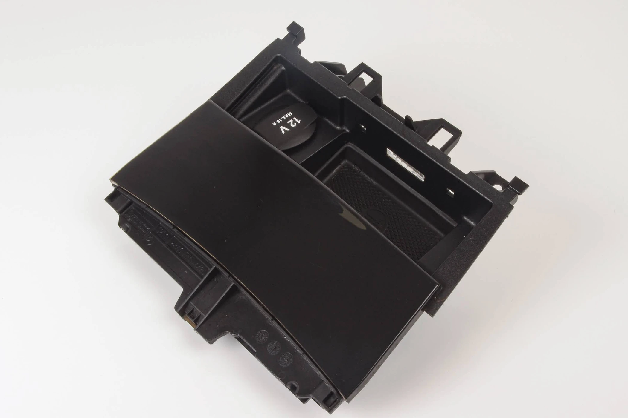 Mercedes 2048100068 Ashtray & Cigarette Lighter | W204 C