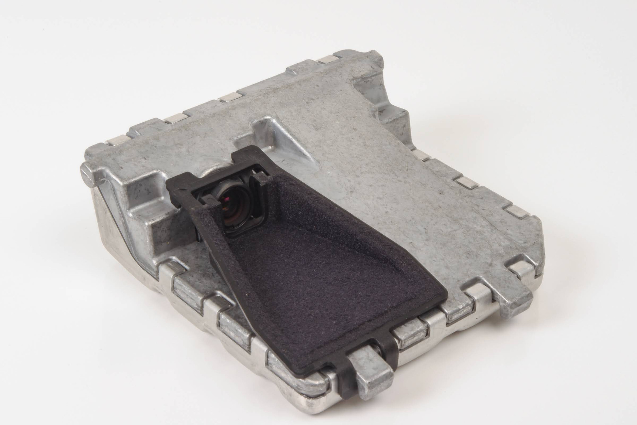 Mercedes 0009050438 Multi Purpose Camera | W117 CLA X156 GLA W166 M X166 GL...