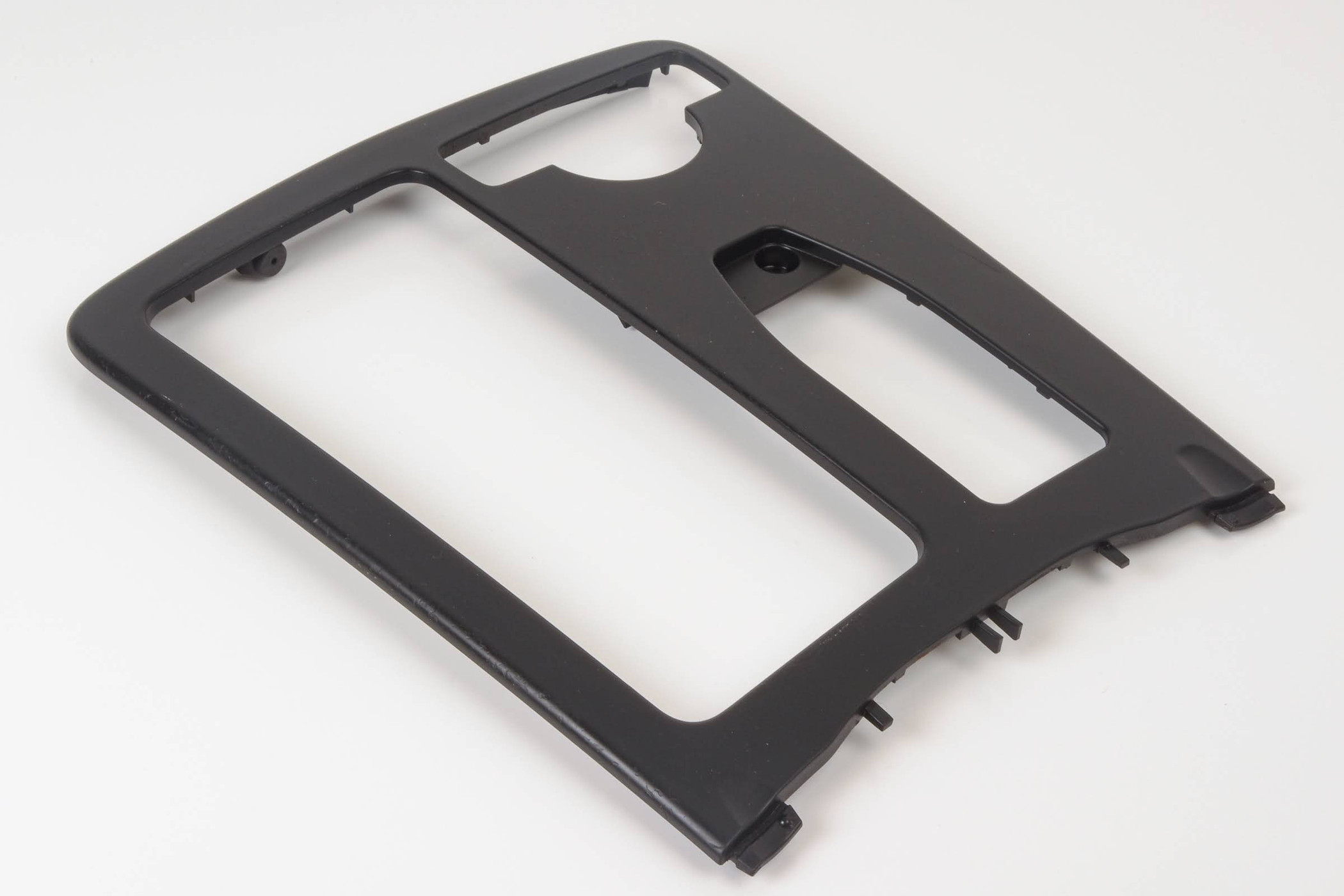 Mercedes 2046800207 Centre Console Surround - Black | W204 C C207 W212 S212 E