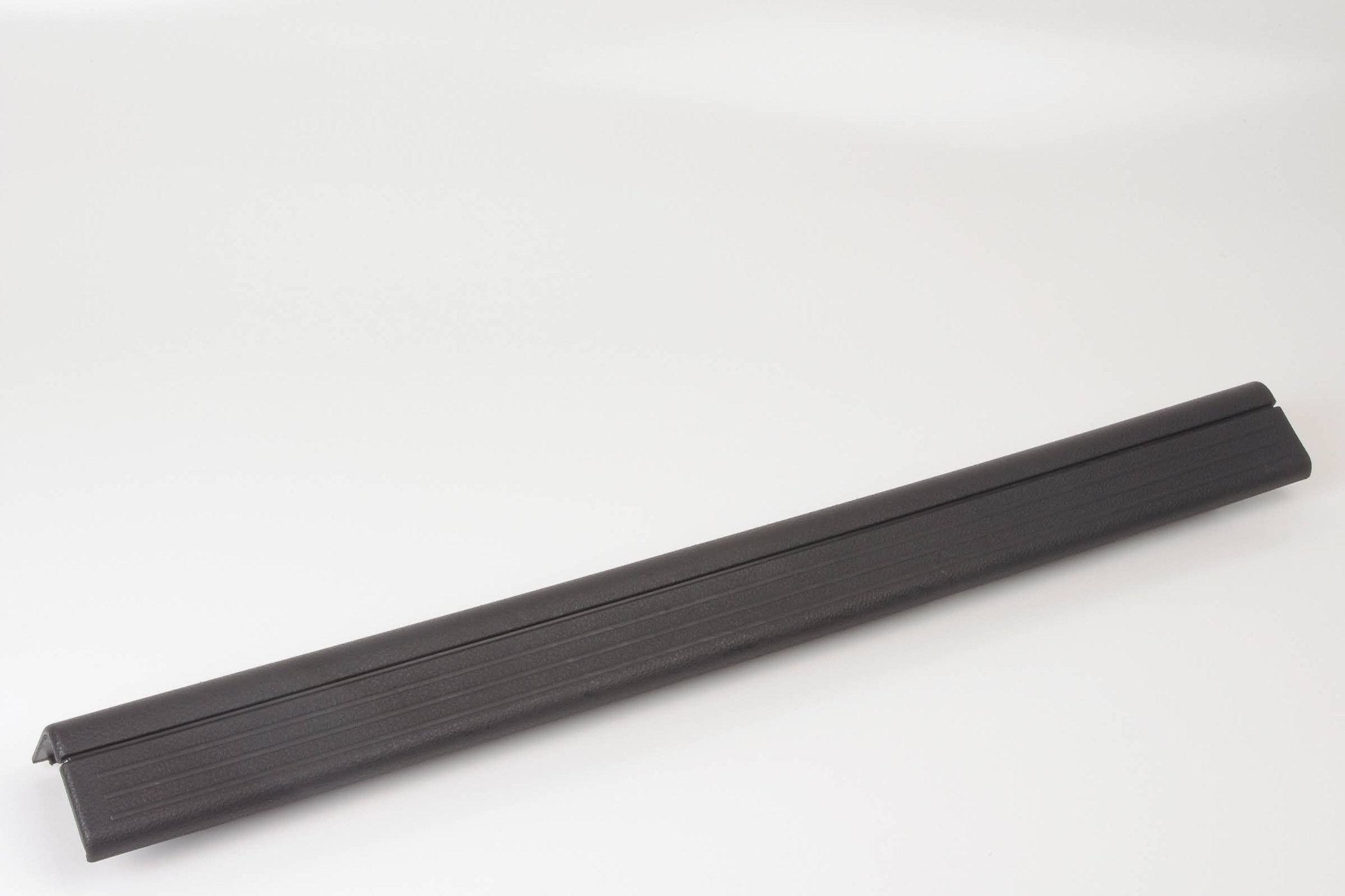 Mercedes 2046860136 Door Sill - Front Left Black | W204 C