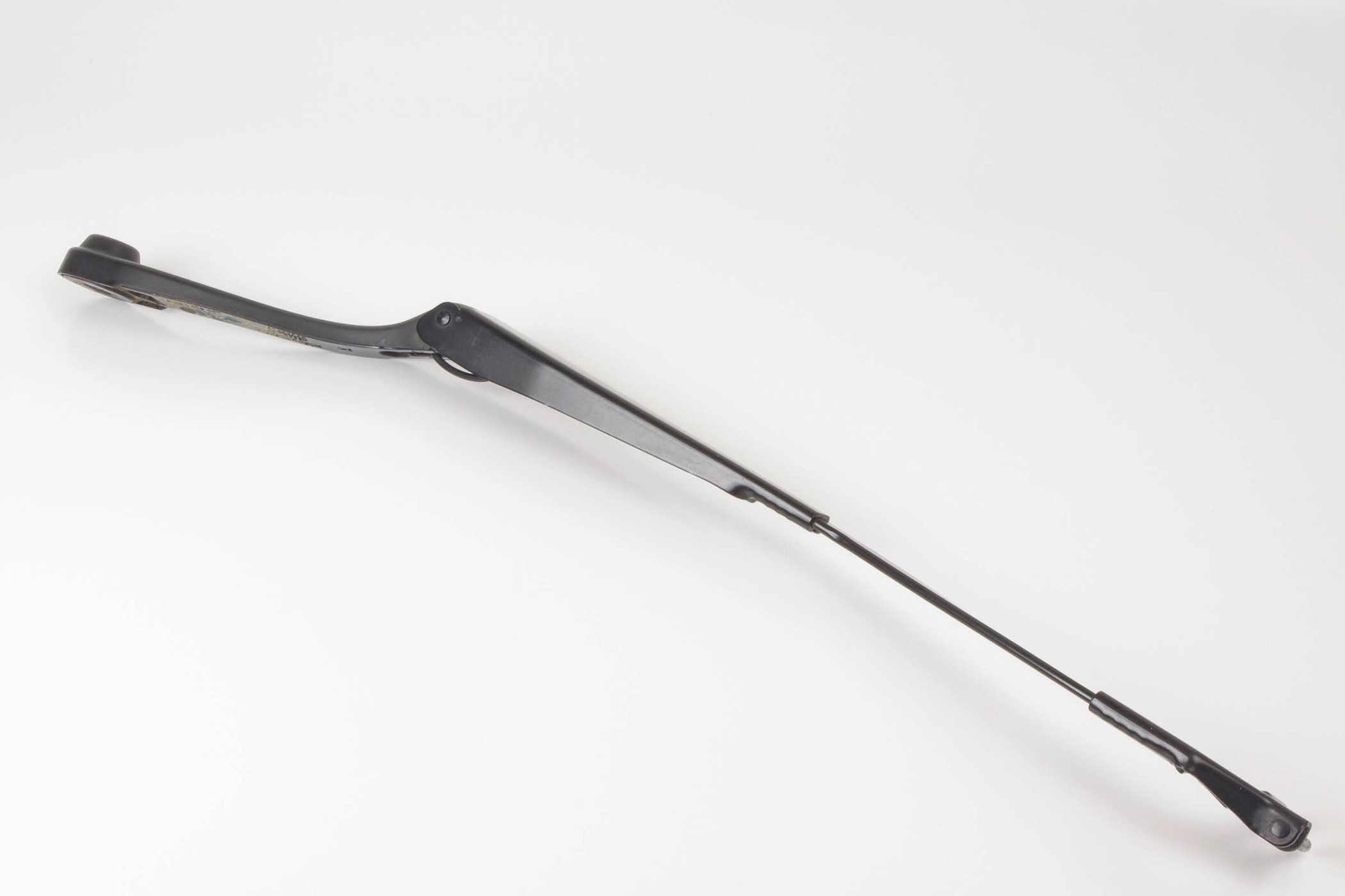 Mercedes 2048201344 Wiper Arm - Front Right | W204 C