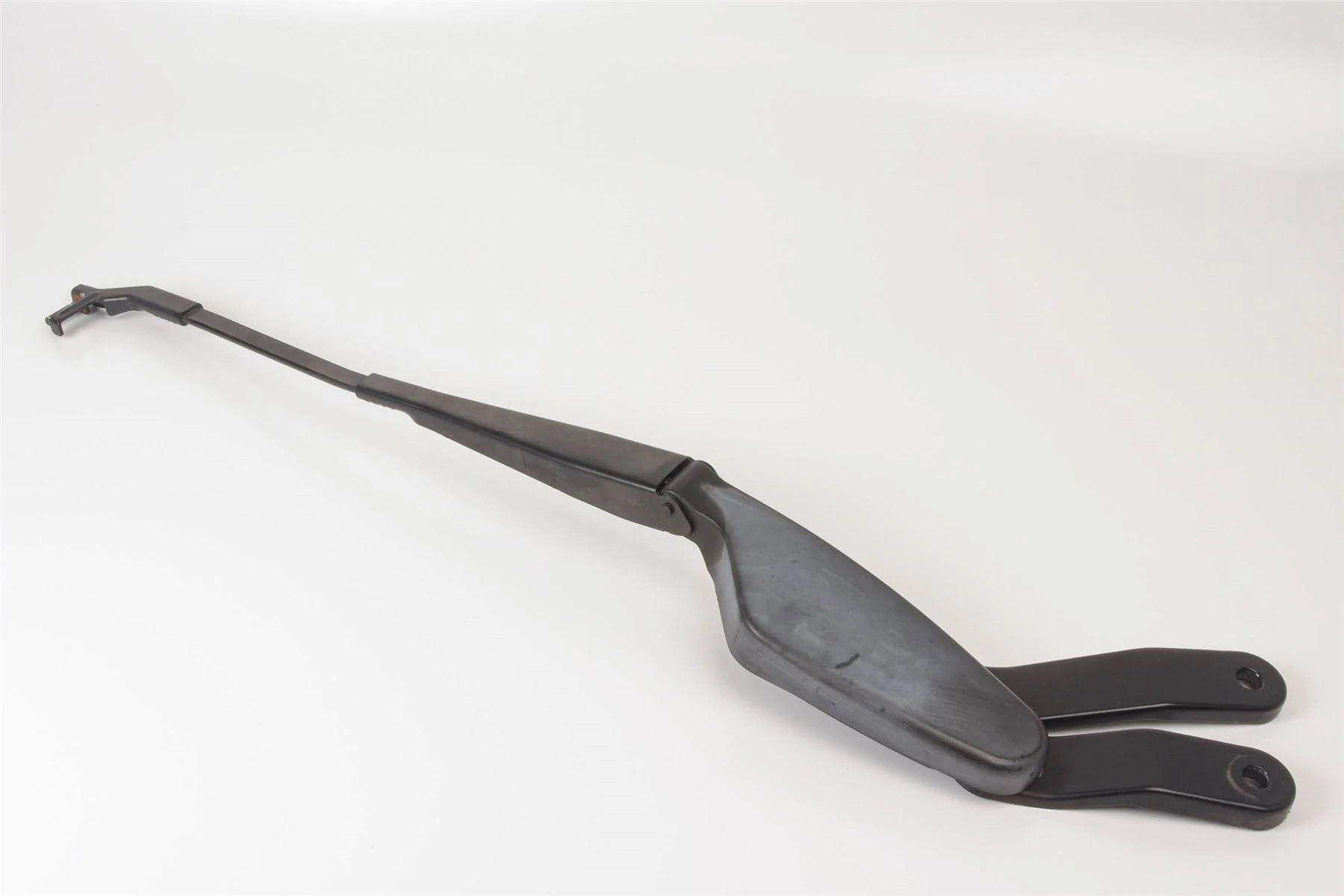 Mercedes 2048201444 Wiper Arm - Front Left | W204 C