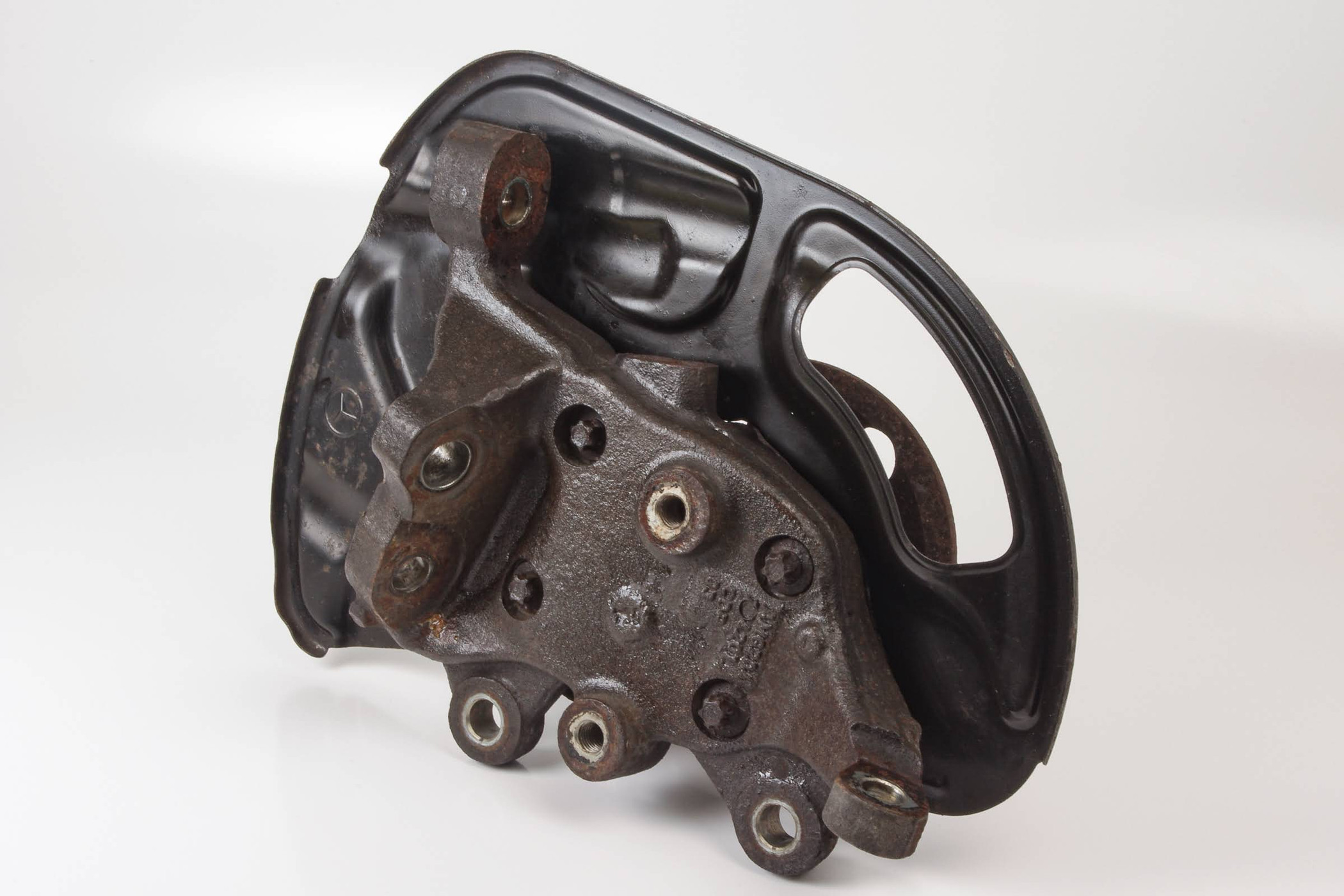 Mercedes 2043324201 AMG Wheel Carrier - Front Right | W204 C