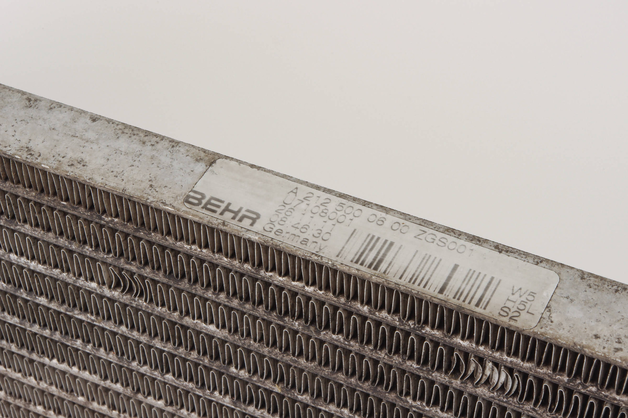 Mercedes 2125000600 Oil Cooler | R172 SLK W204 C W212 E C218 X218 CLS R231 SL