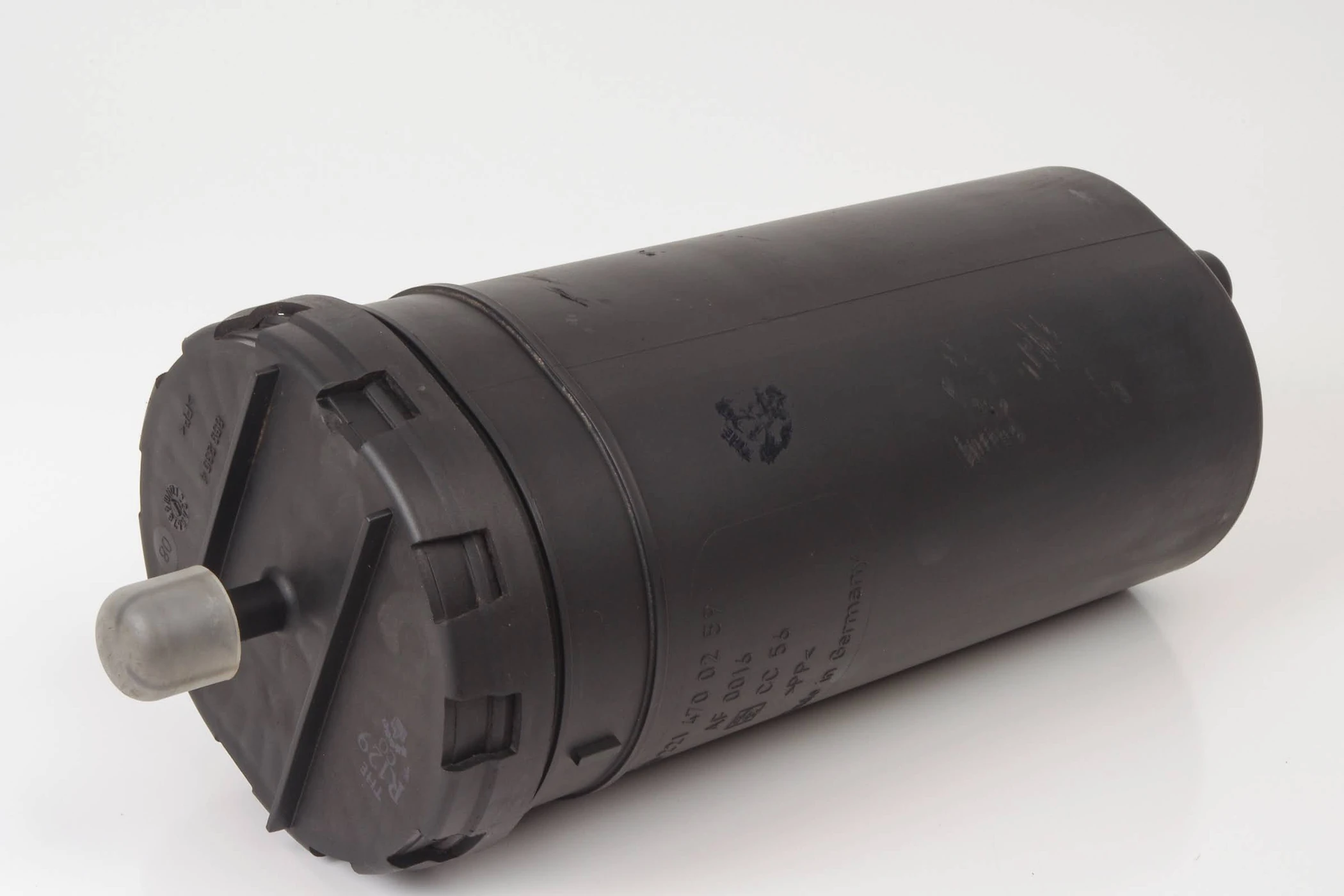 Mercedes 2214700259 Activated Charcoal Fuel Filter | W204 C X204 GLK C207...