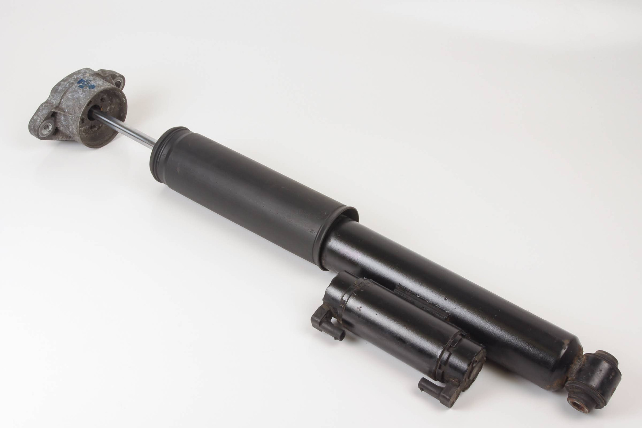 Mercedes 2053206000 AMG Shock Absorber - Rear Left | W205 V205 S205 C205 A205 C