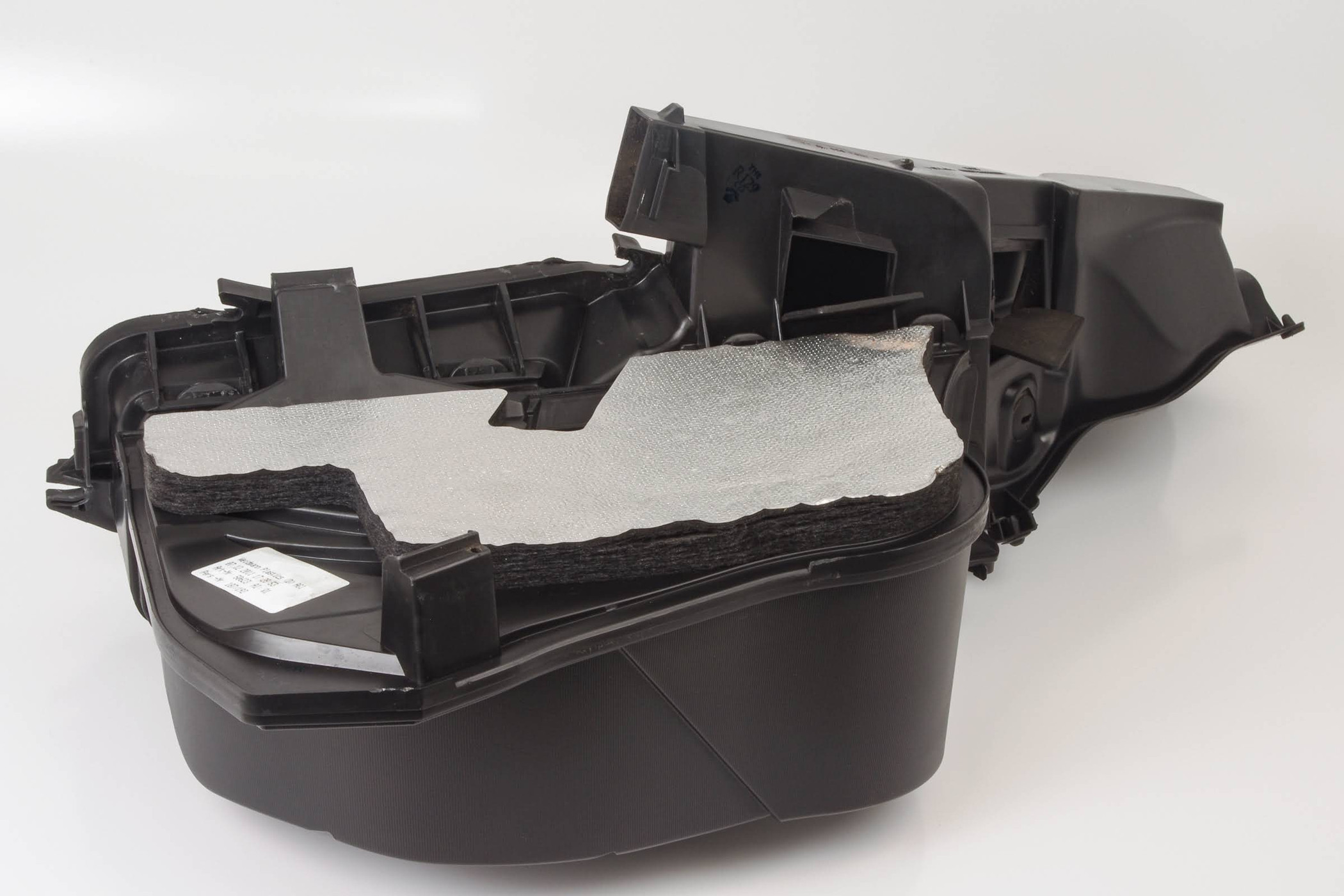 Mercedes 2048301044 Air Duct | W204 C C207 A207 E