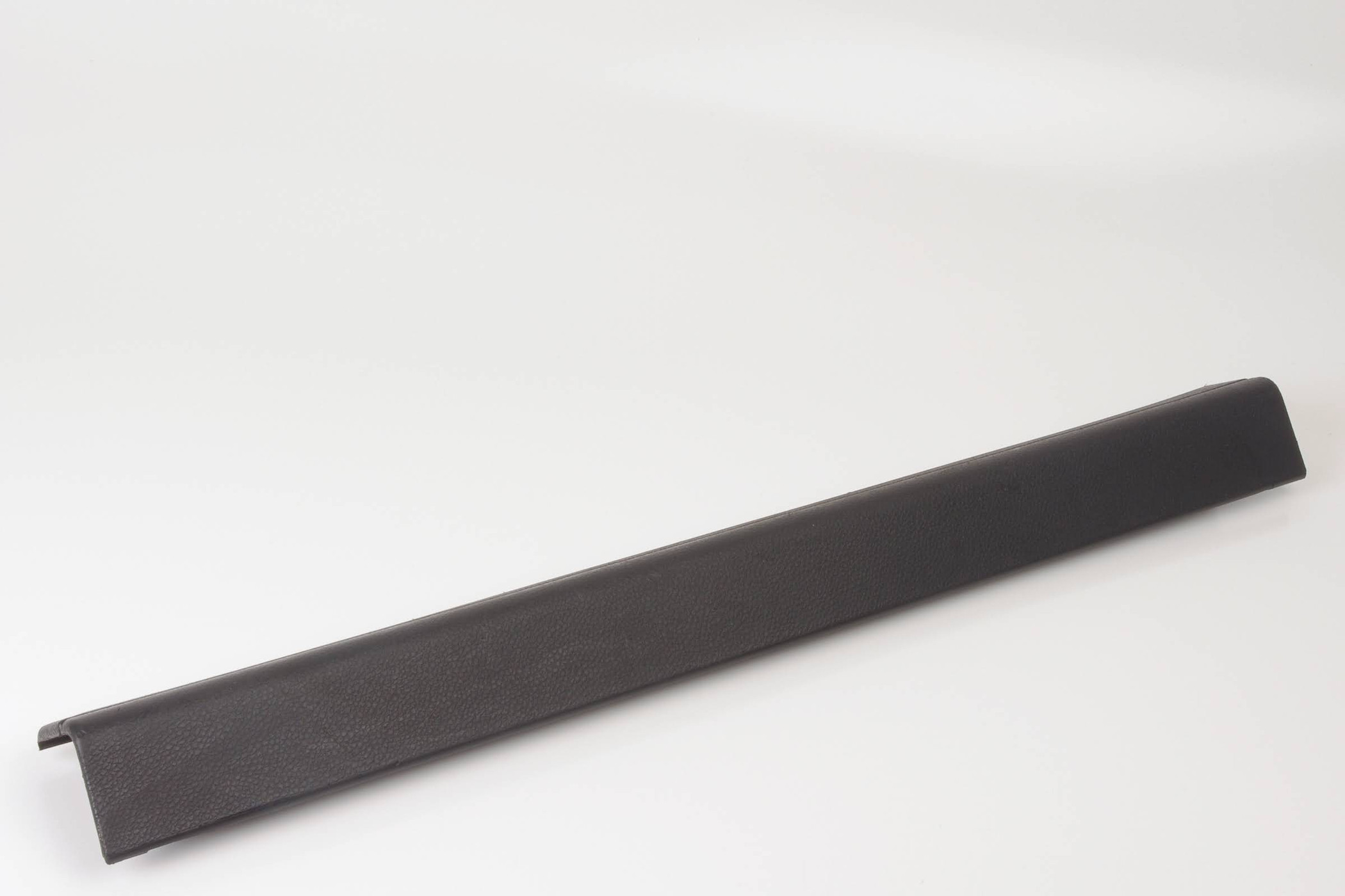 Mercedes 2046860036 Door Sill - Front Right Black | W204 C