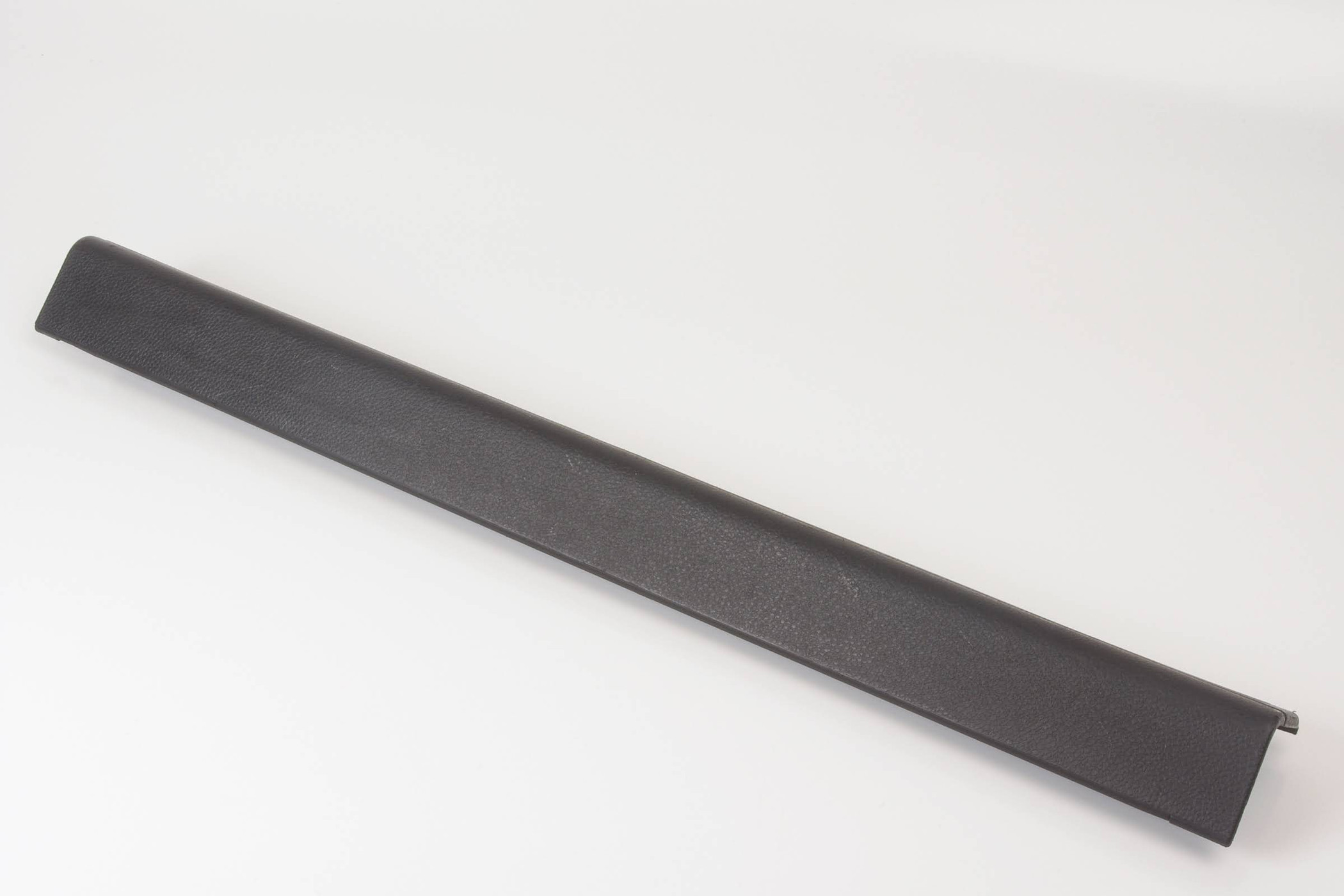 Mercedes 2046860036 Door Sill - Front Right Black | W204 C