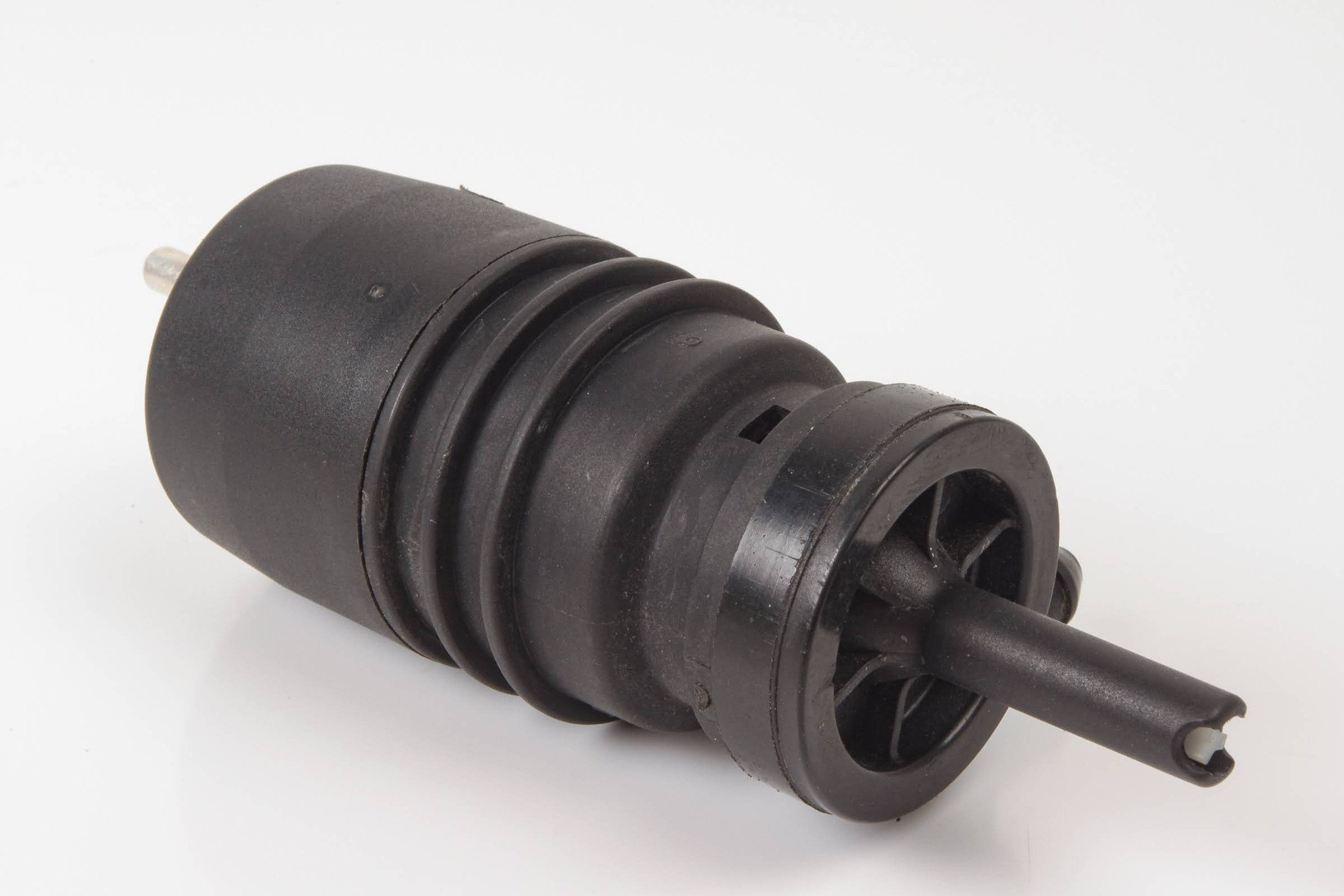 Mercedes 2028690021 Washer Pump | C107 R107 R129 SL W108 W109 W116 W126 W140...