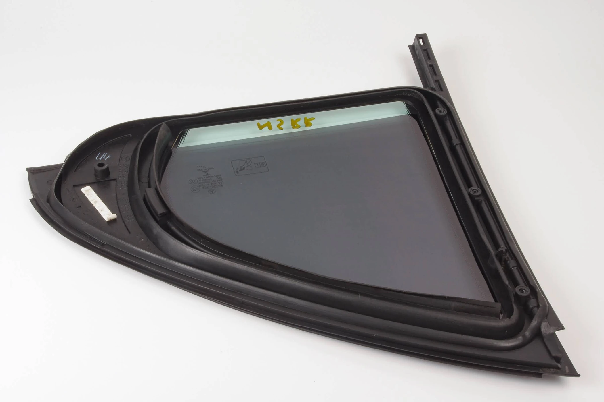 Mercedes 2057300655 Window Glass - Rear Right | W205 C