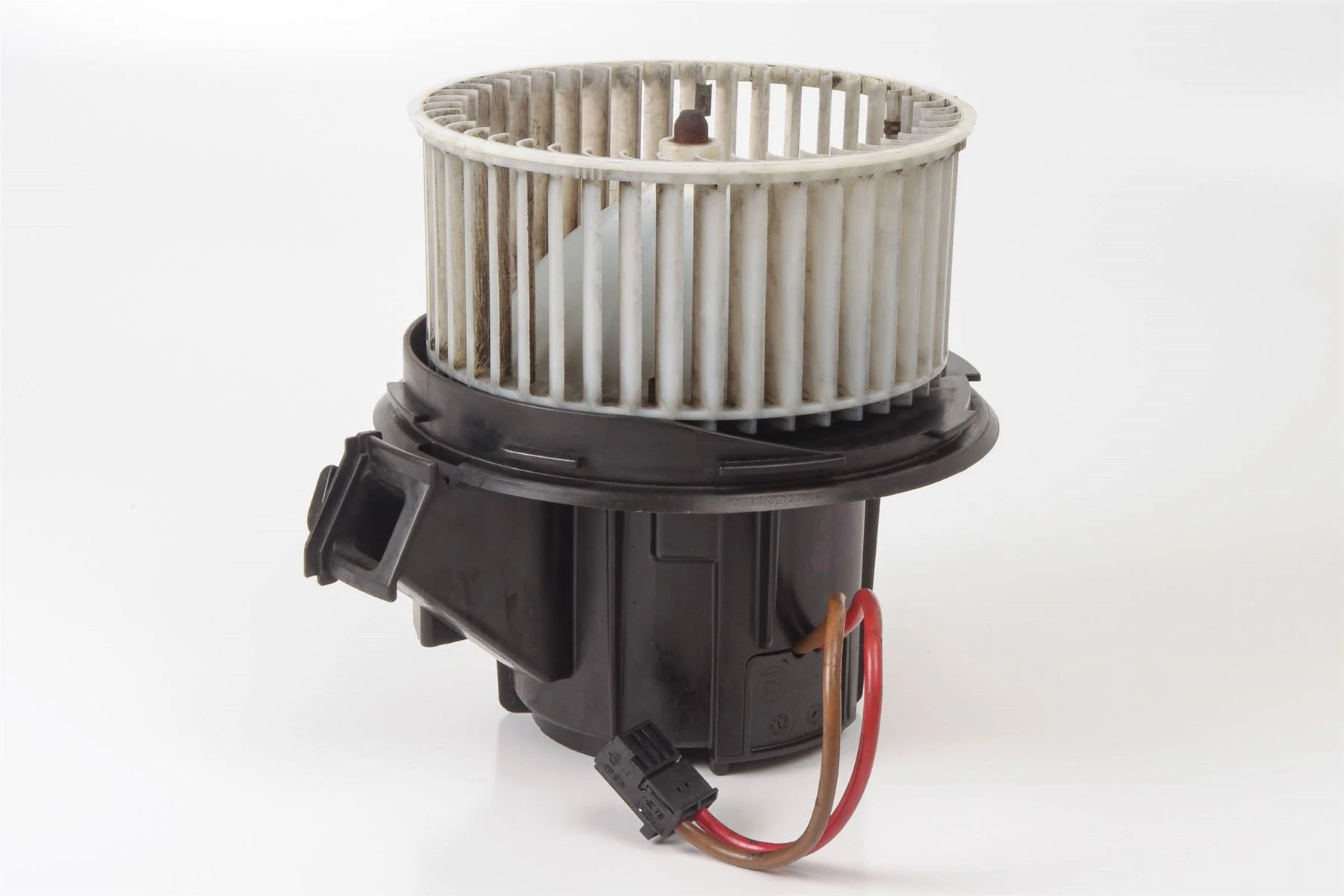 Mercedes 2128200808 Blower Motor | C190 R190 GT W204 C C207 A207 W212 E C218...