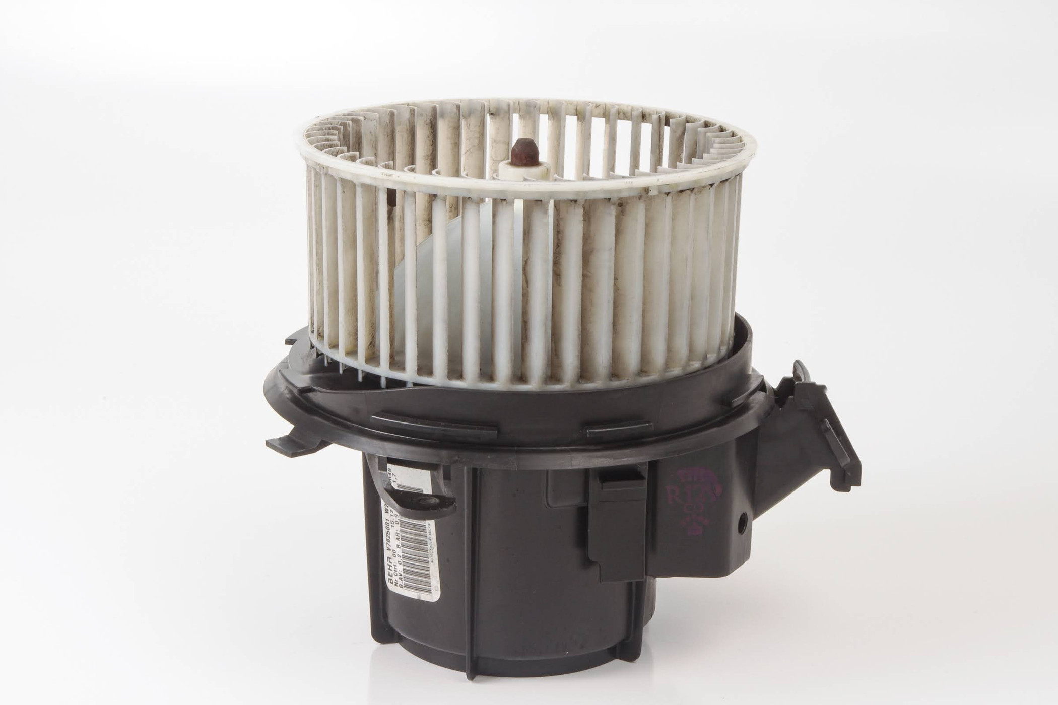 Mercedes 2128200808 Blower Motor | C190 R190 GT W204 C C207 A207 W212 E C218...