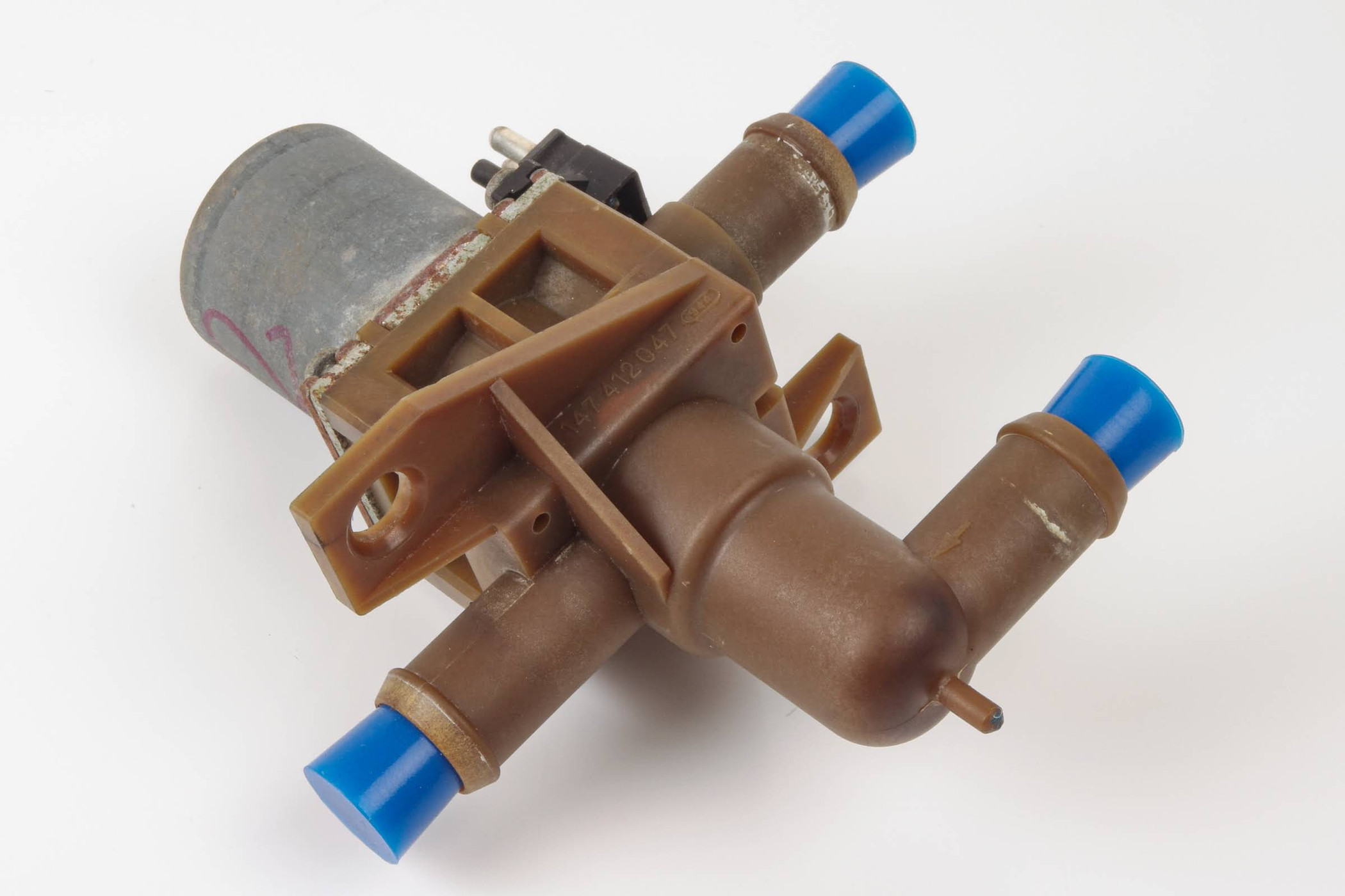 Mercedes 0018300684 Heater Valve | R129 SL W638 W639 V