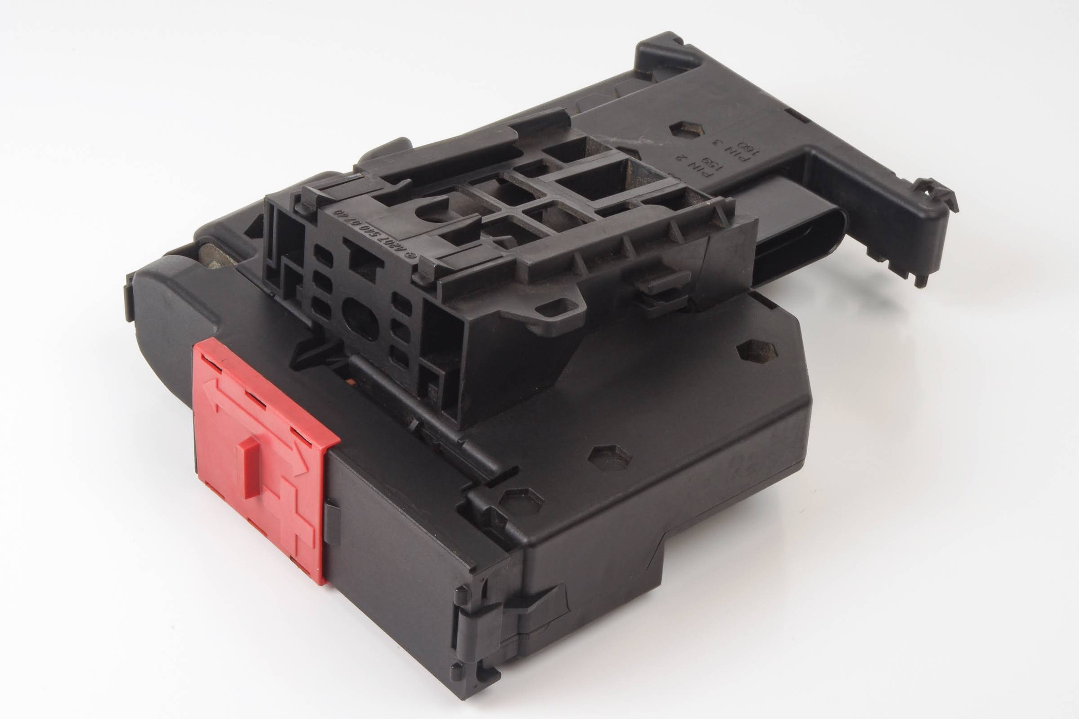 Mercedes 2075400250 Battery Terminal Module | W204 C