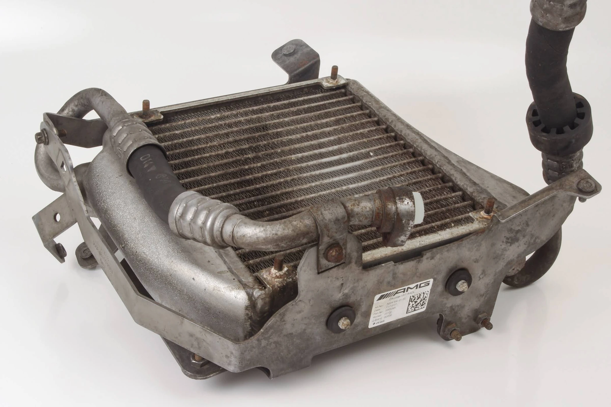 Mercedes 2095000600 AMG Oil Cooler | W204 C C209 A209 CLK W211 W212 E C219...